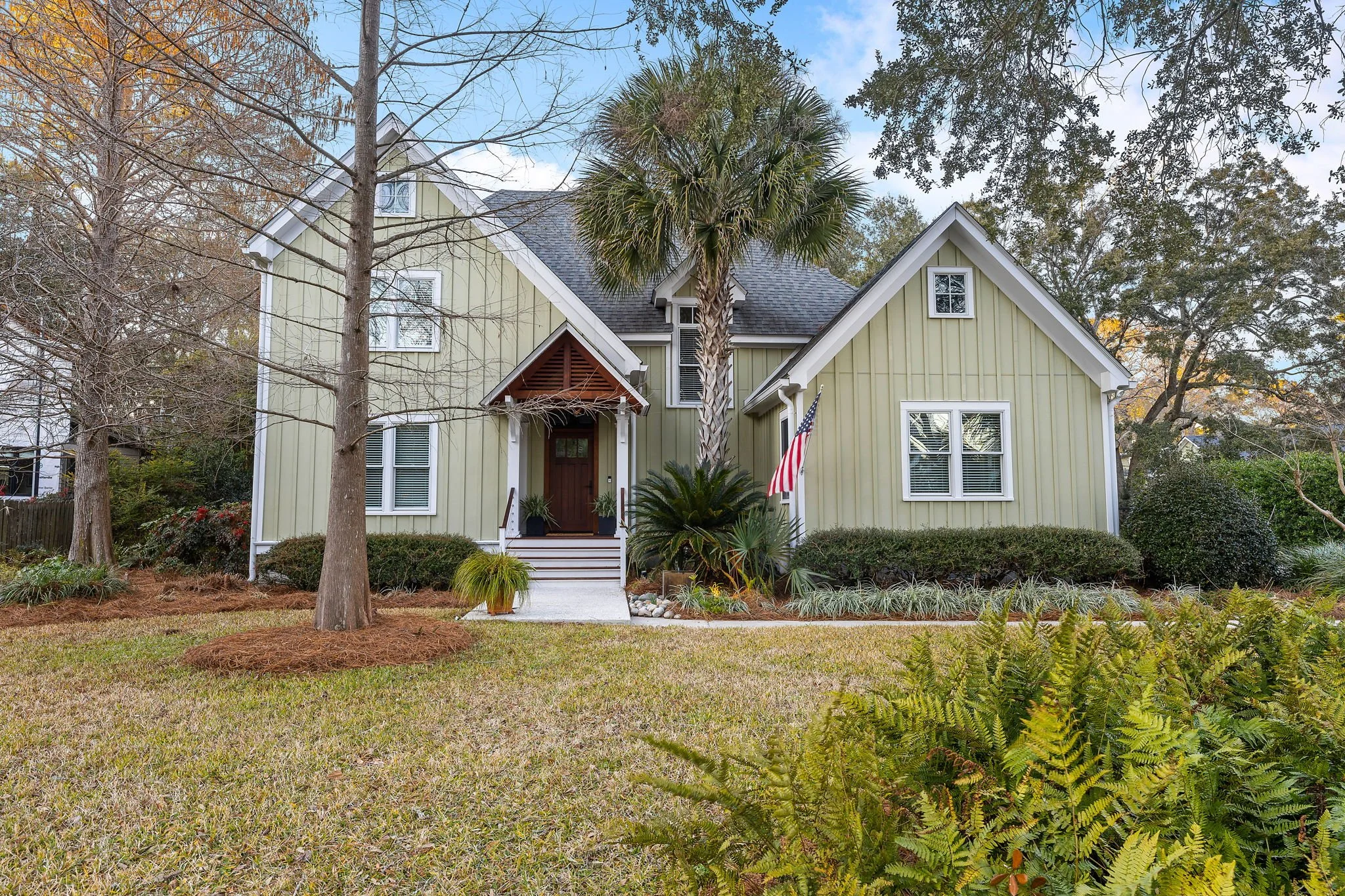 SOLD! Hobcaw Point: 272 Bampfield Drive