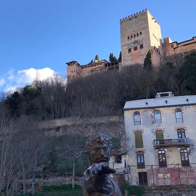 Two years ago a friend of mine
told me the Alhambra de Granada blows your mind.
#TravelGram #Wanderlust #AlhambraDeGranada