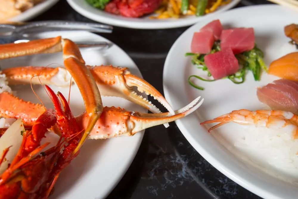 Crab-Shrimp-Seafood-Buffet.jpg