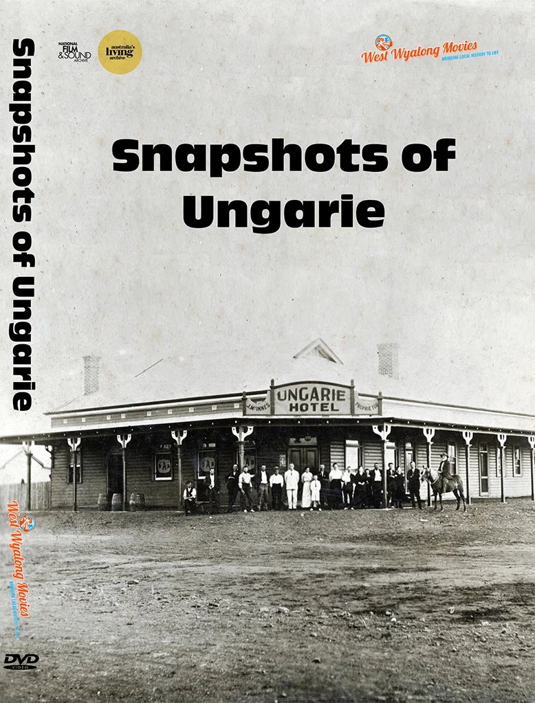 Snapshots of Ungarie_FrontCover.jpg