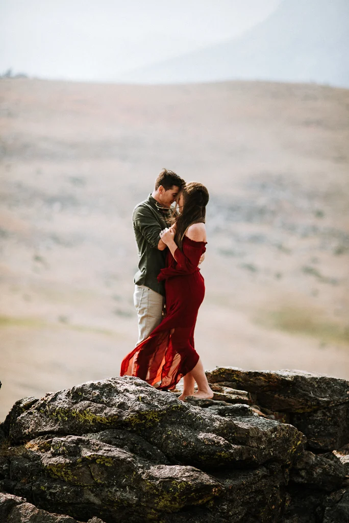  Trail Ridge Road in Rocky Mountain National Park is the perfect place for a destination elopement or wedding with stunning mountain views. 