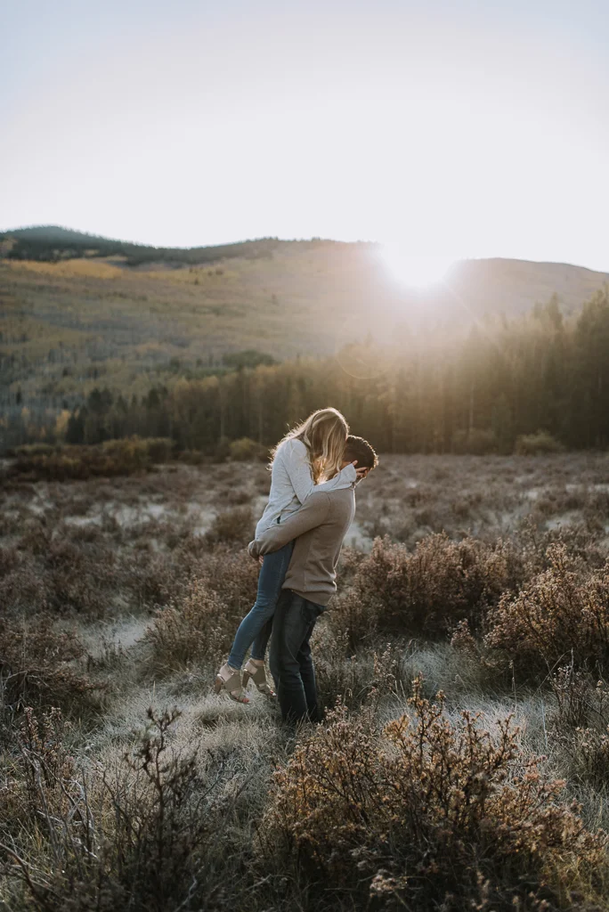  Mountain wedding photographer. Adventure wedding photographer. Colorado wedding photographer. Colorado elopement photographer. Destination elopement and wedding photographer. Denver wedding photographer. 