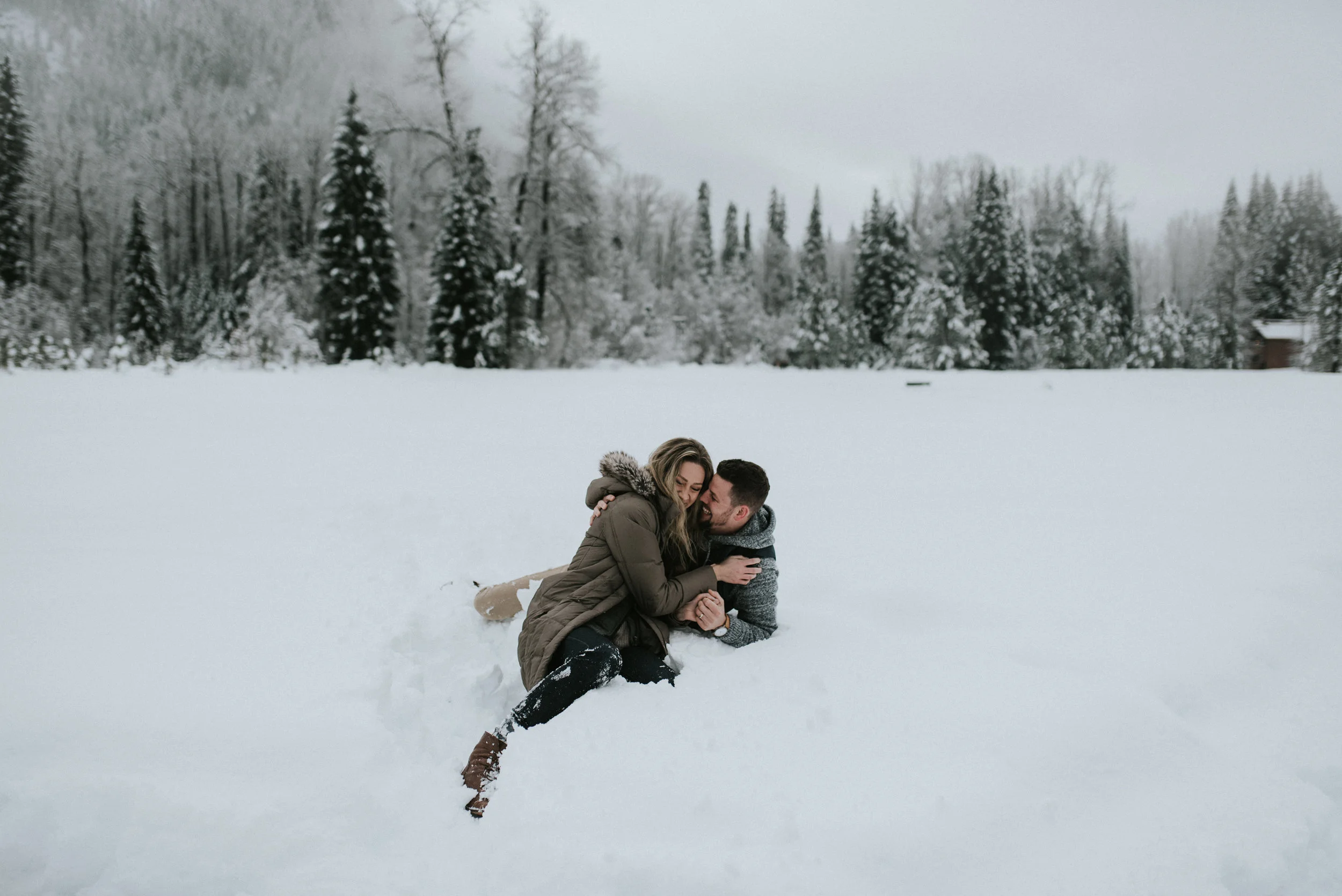  Destination wedding photographer for adventurous couples. 