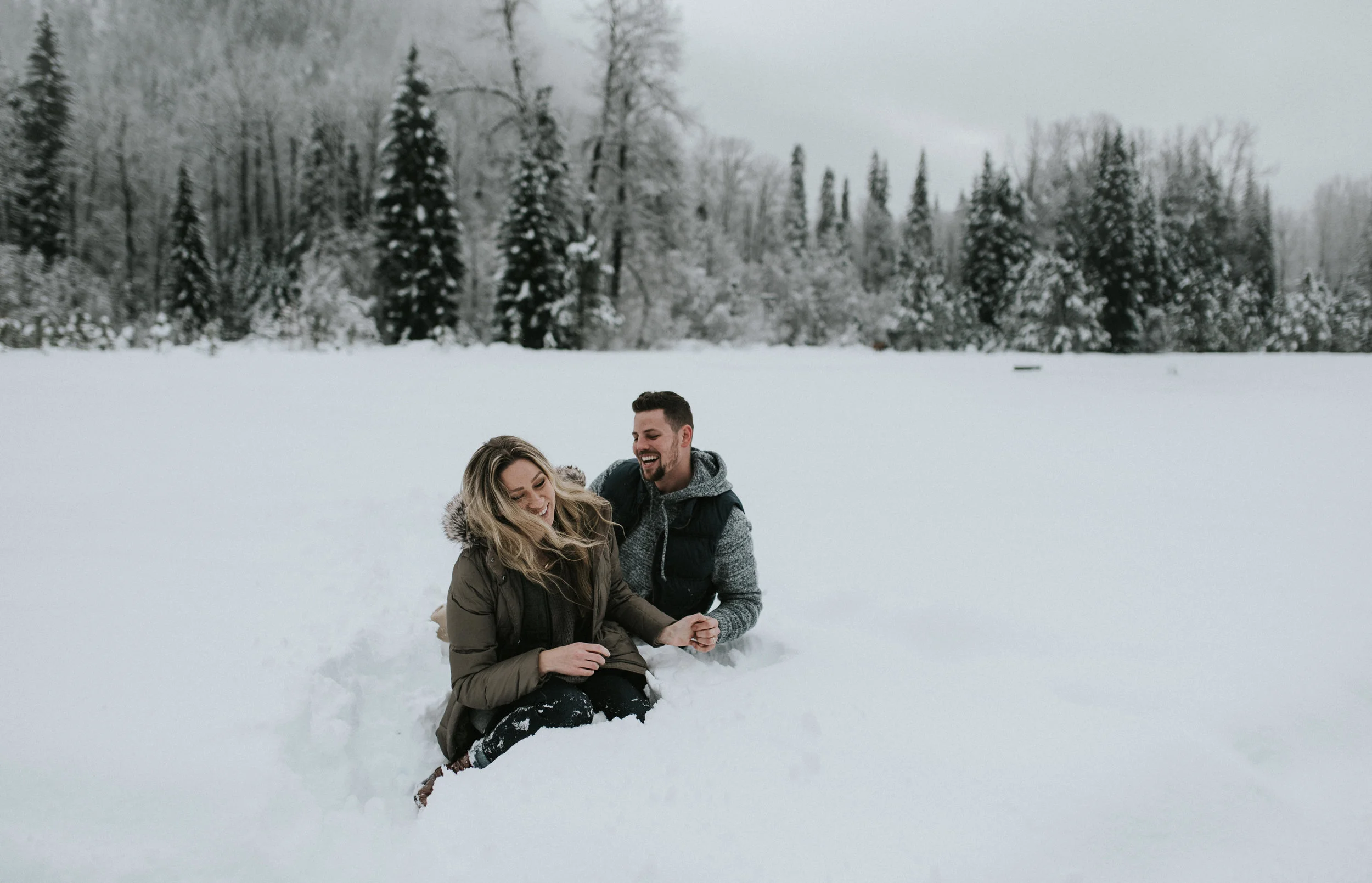  Colorado based adventure elopement, engagement, and wedding photographer. 