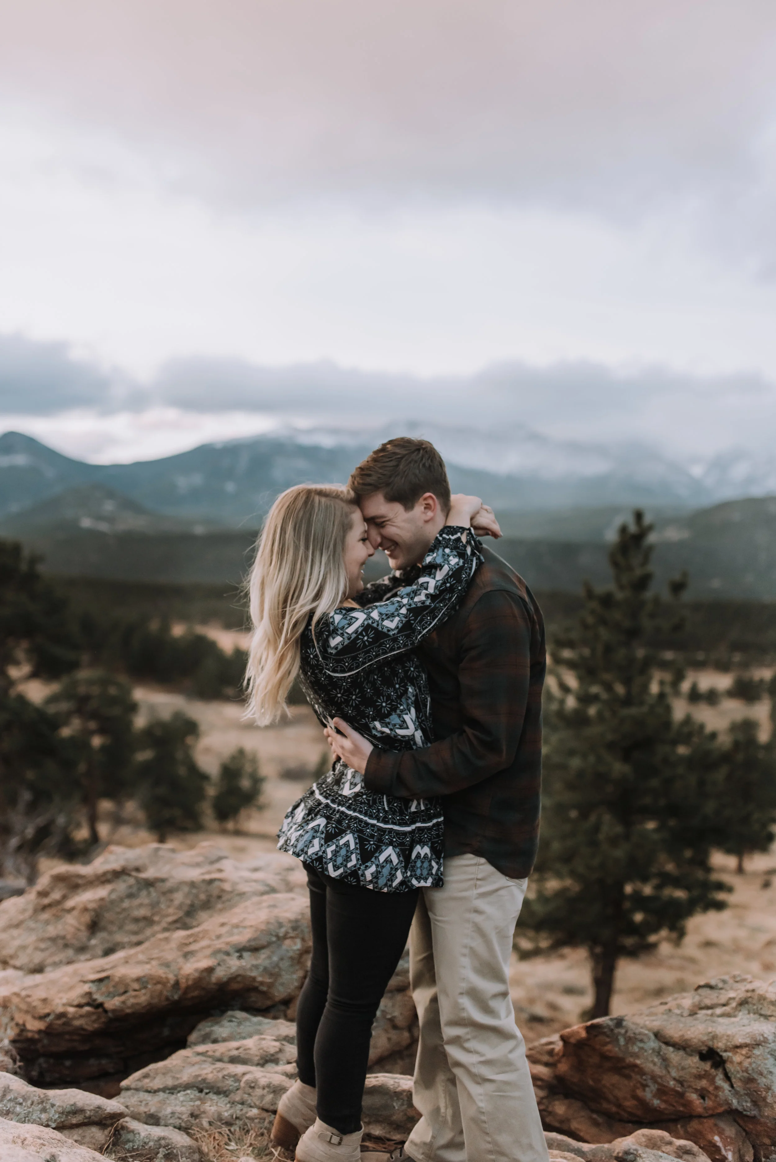  Estes Park engagament session in Colorado. 