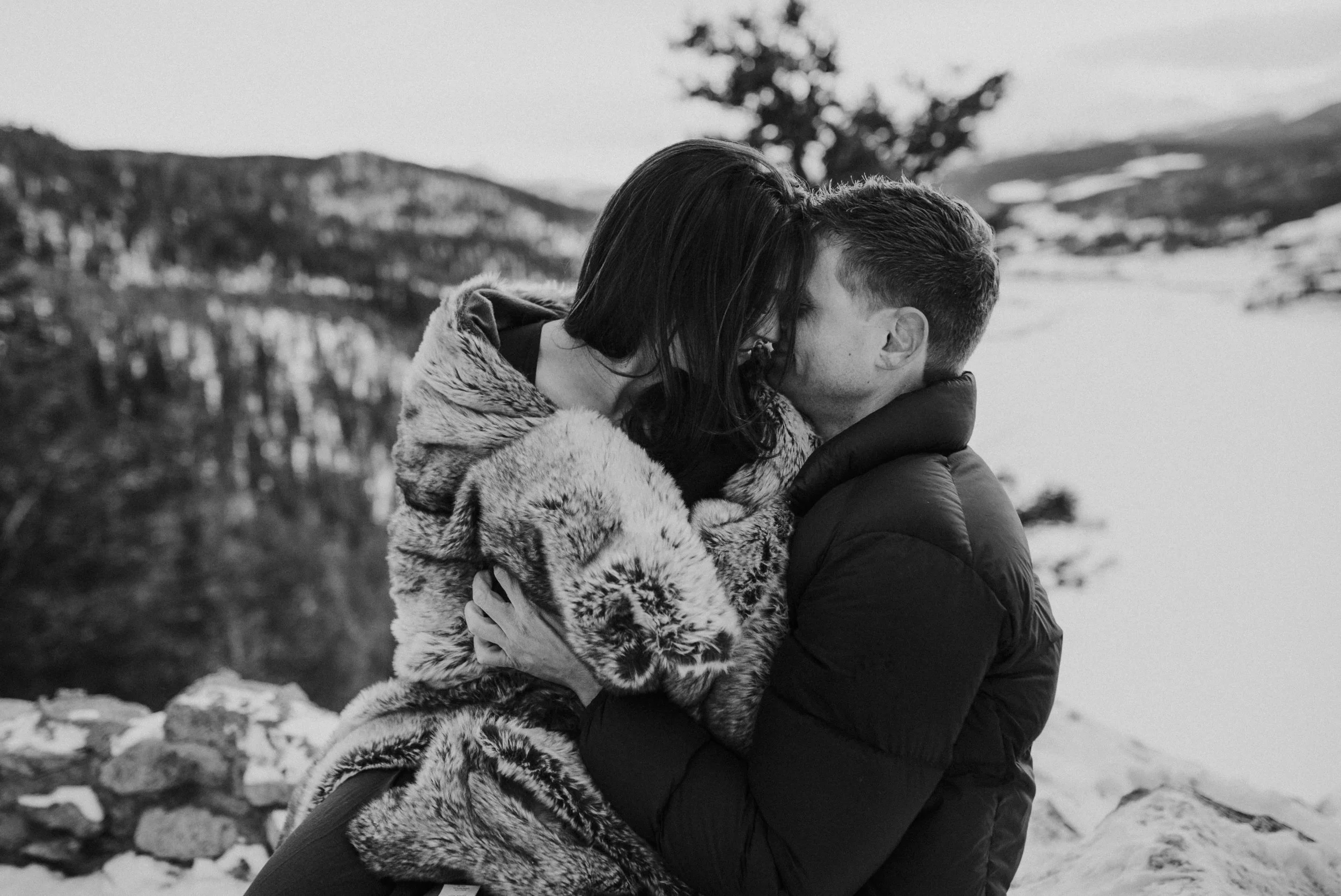  Sapphire Point in Dillon, Colorado winter engagement session. 
