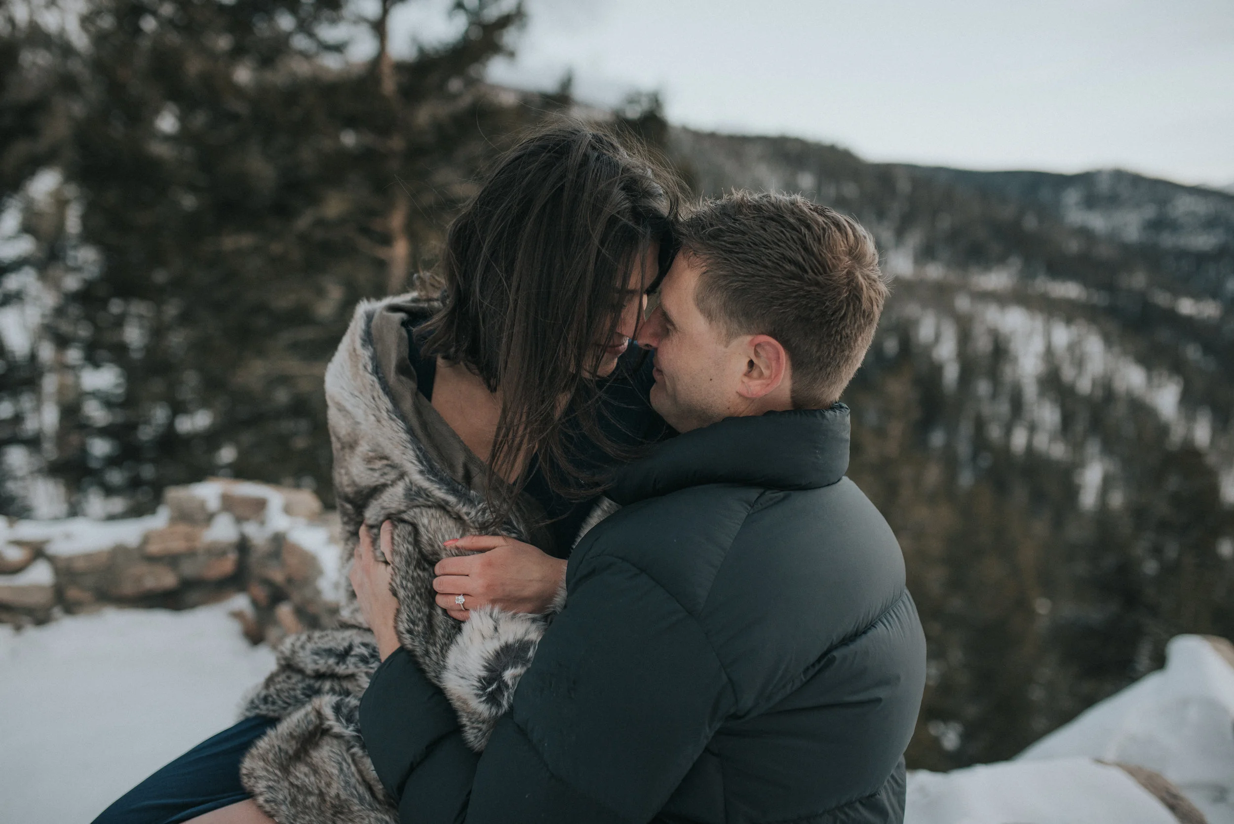  Colorado adventure engagement photographer. Sapphire Point couples session. 