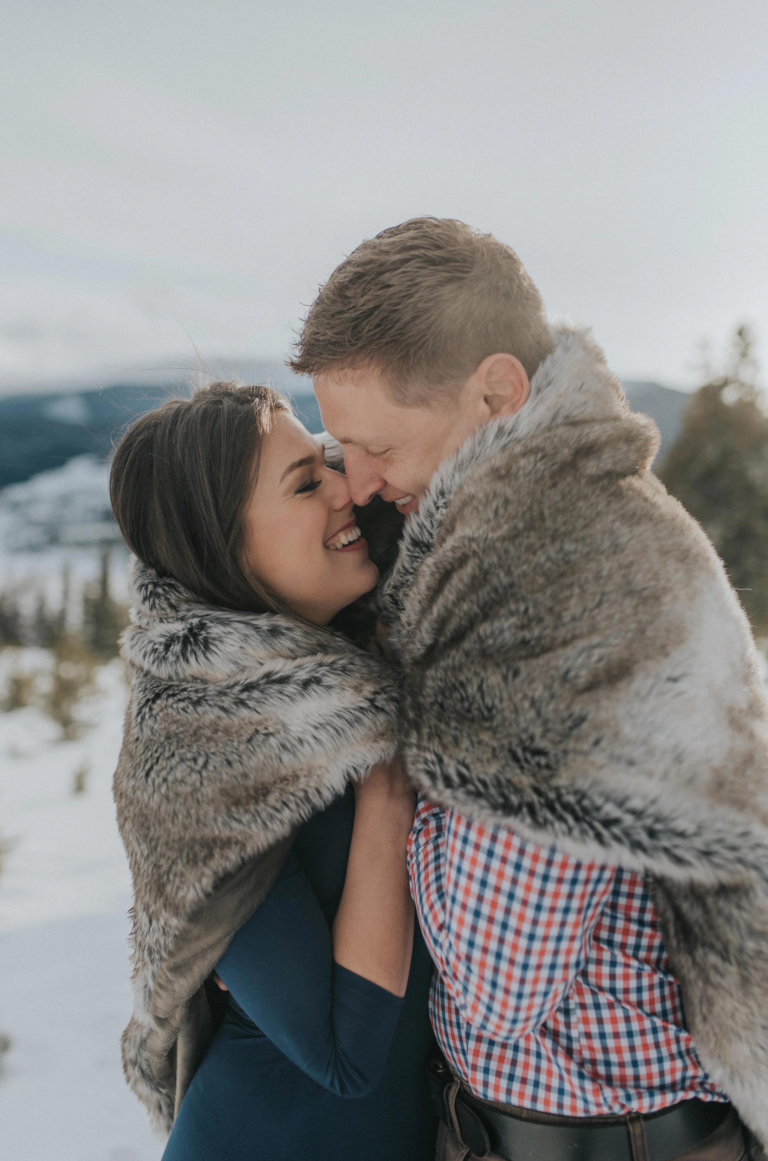  Denver, Colorado wedding photographer. Colorado mountain wedding at Sapphire Point. 