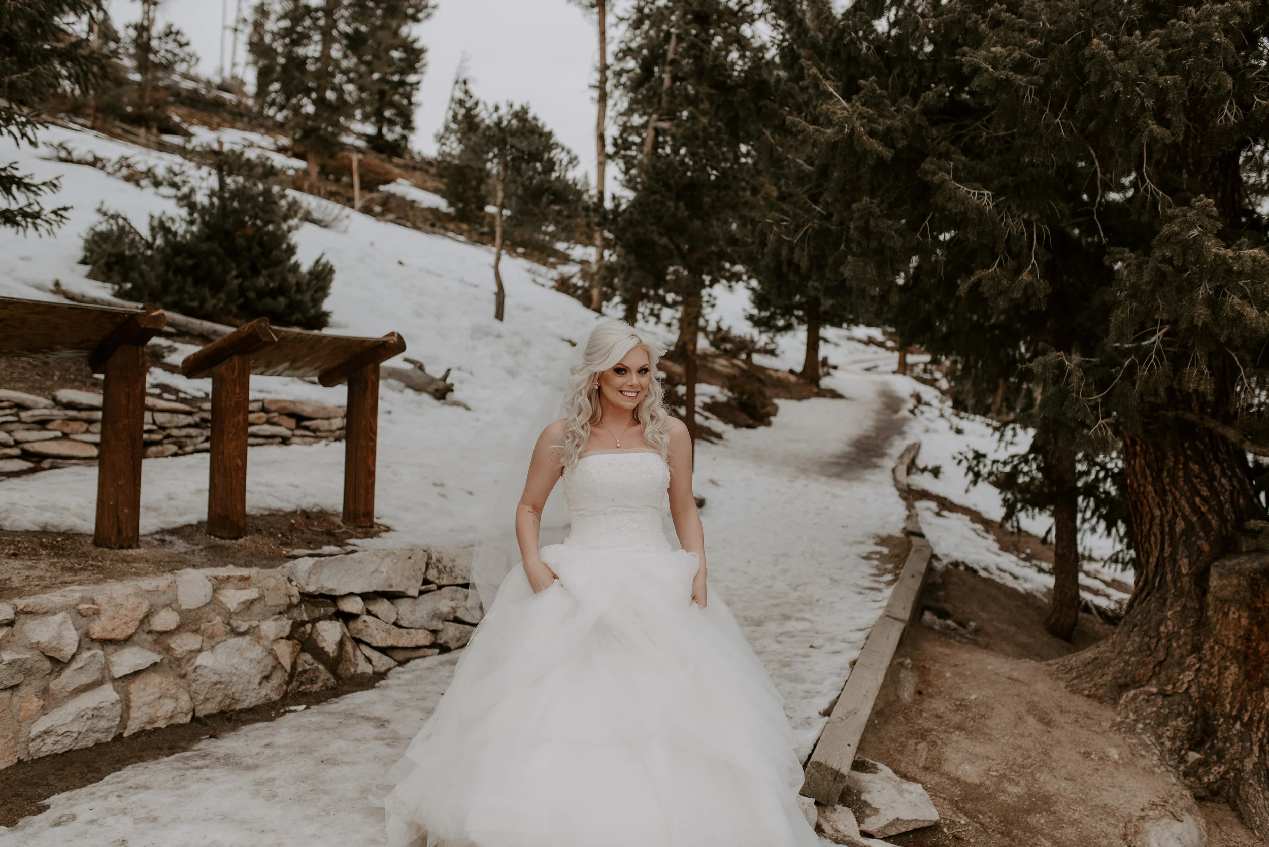  Colorado elopement photographer, first look at Sapphire Point in Dillon, CO. 