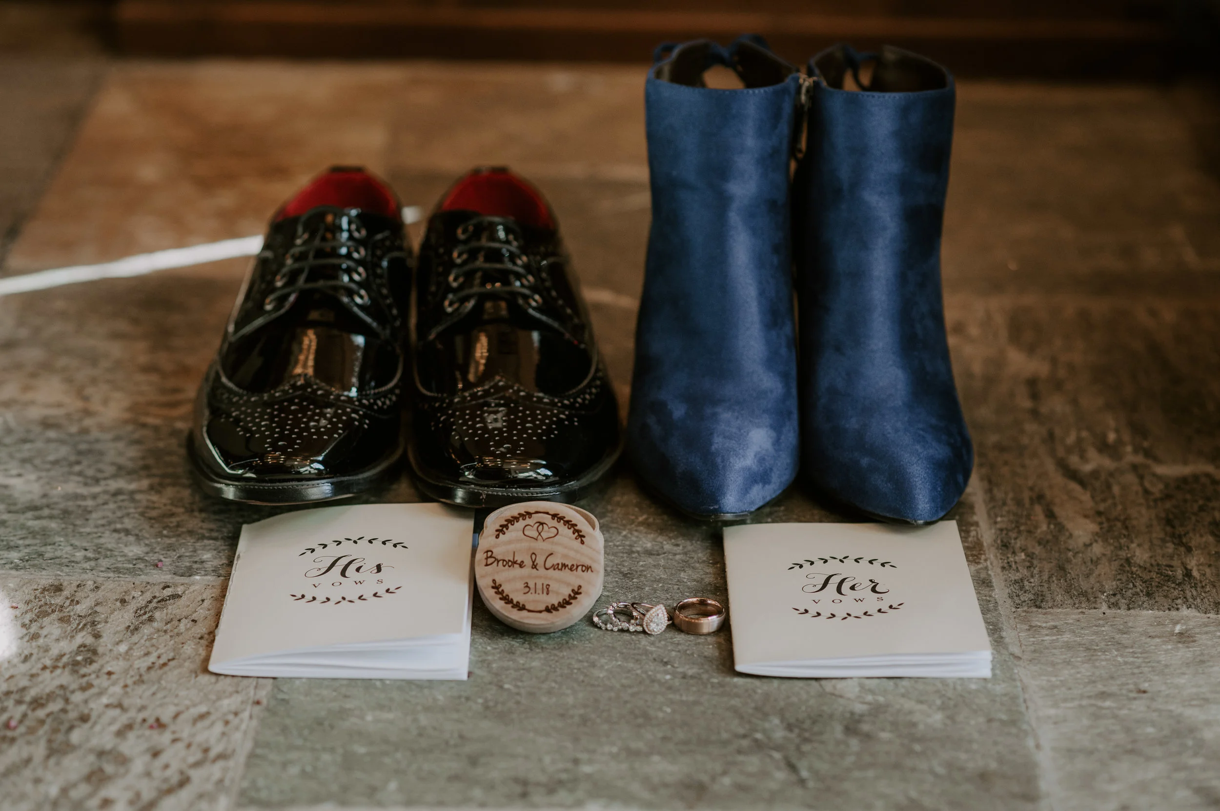  Wedding details for a winter elopement at Sapphire Point in Colorado. Denver, Colorado elopement and wedding photographer. 