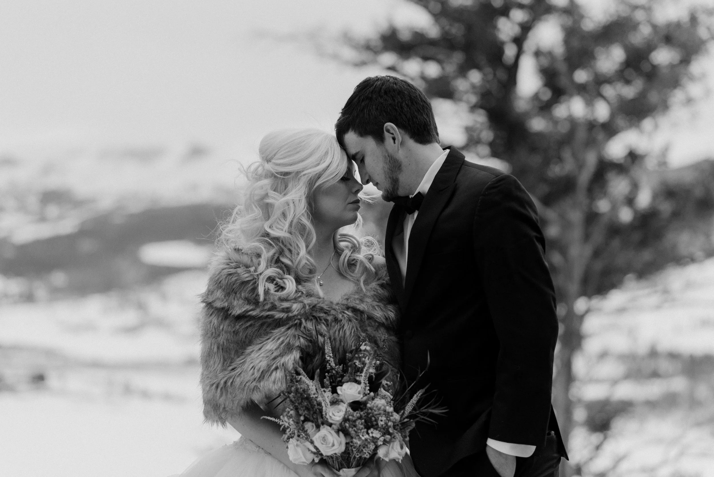  Colorado adventure elopement and intimate wedding photographer. Intimate ceremony at Sapphire Point. 