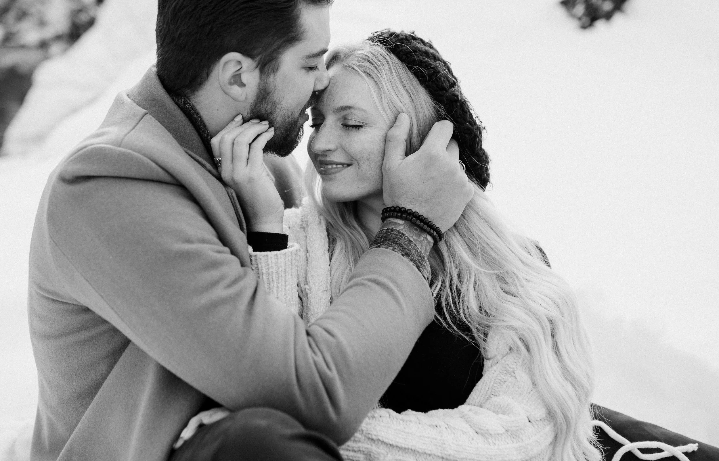  Destination wedding in the North Cascades in Washington. 