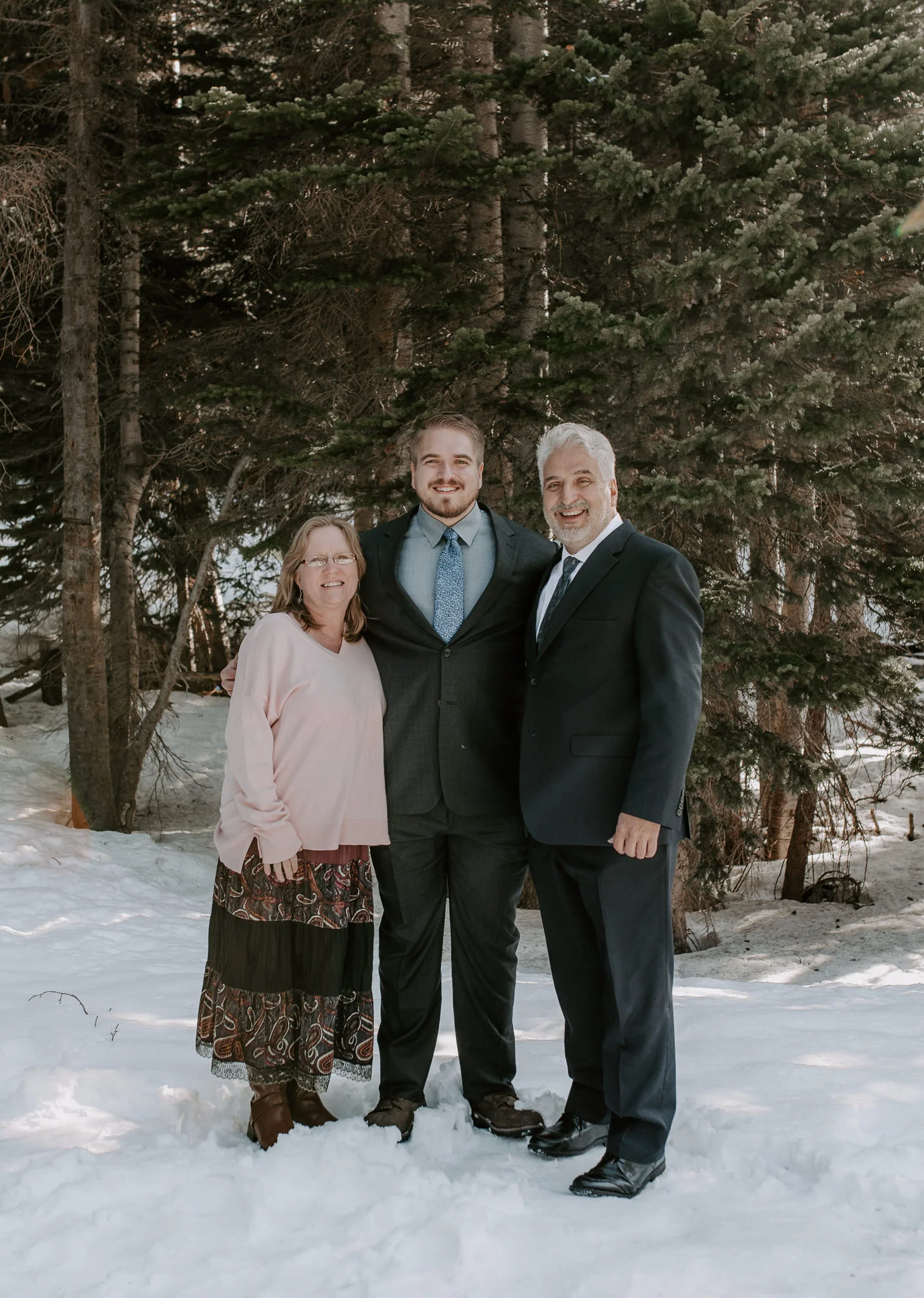  Adventure elopement photographer. Bear Lake elopement 
