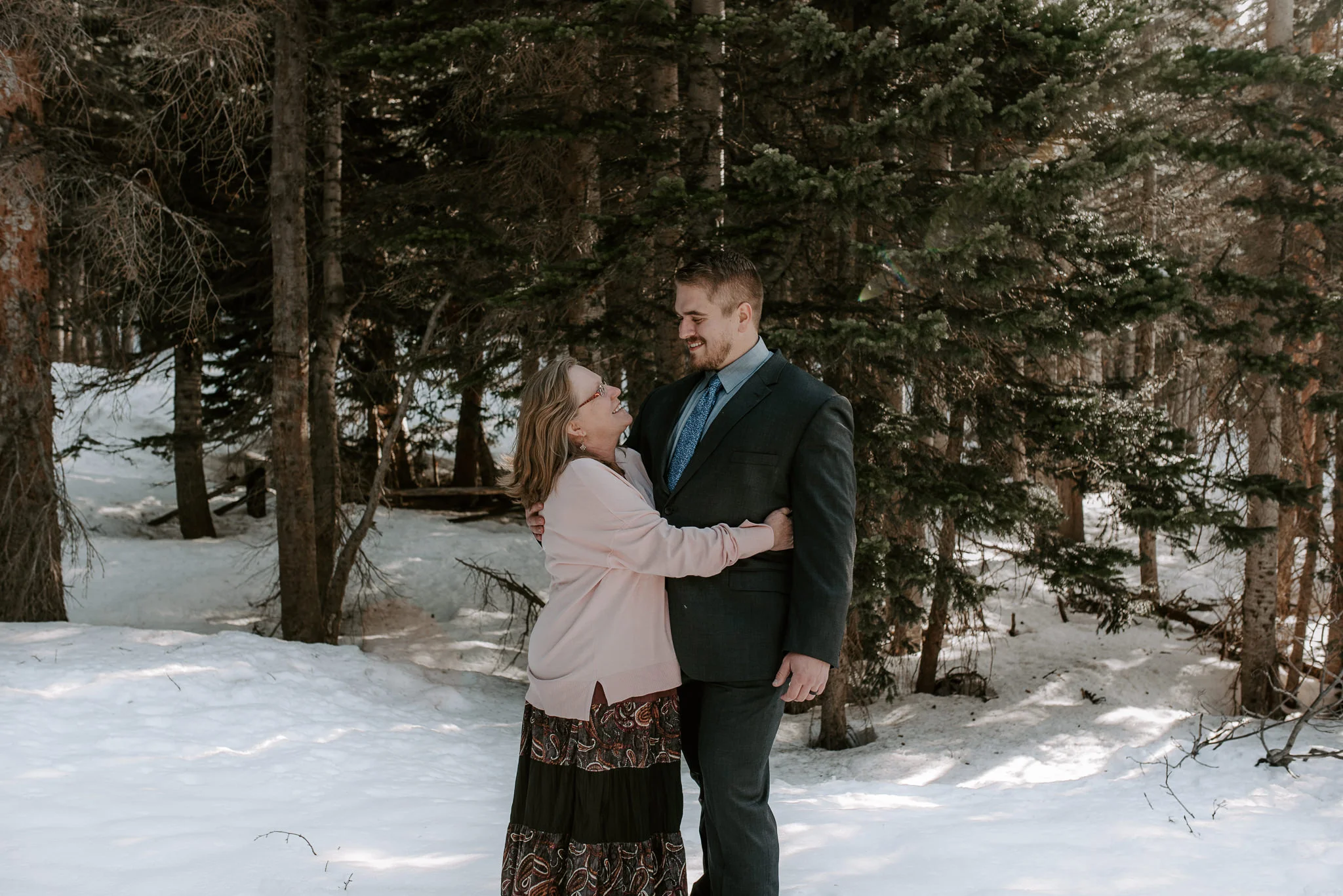  Colorado based adventure wedding photographer 
