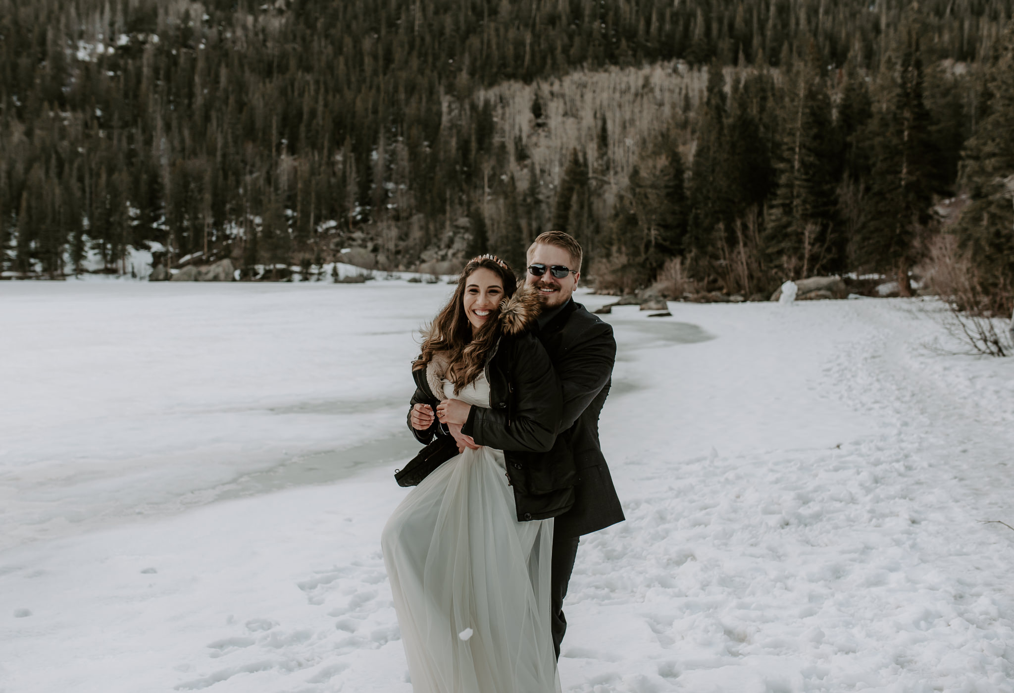  Winter wedding in Rocky Mountain National Park 