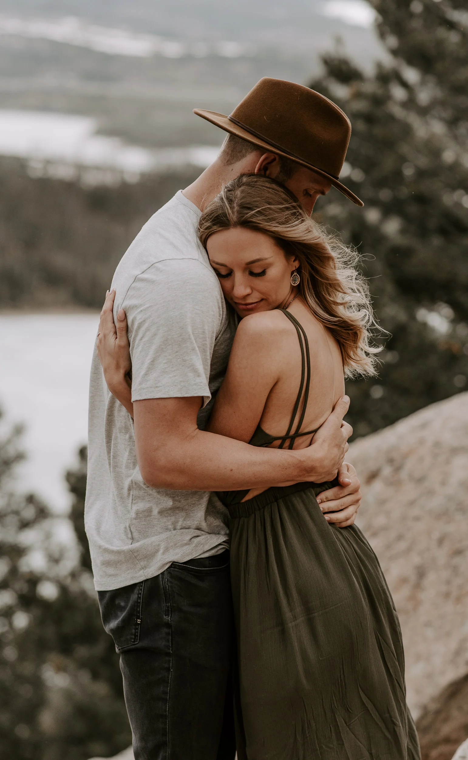 Sapphire Point Lake Dillon engagement photos 