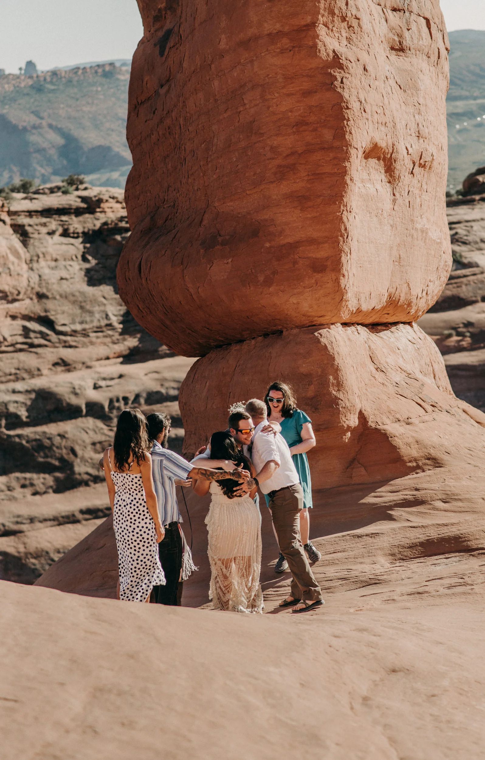  Moab wedding photographer. Arches National Park elopement photographer. 