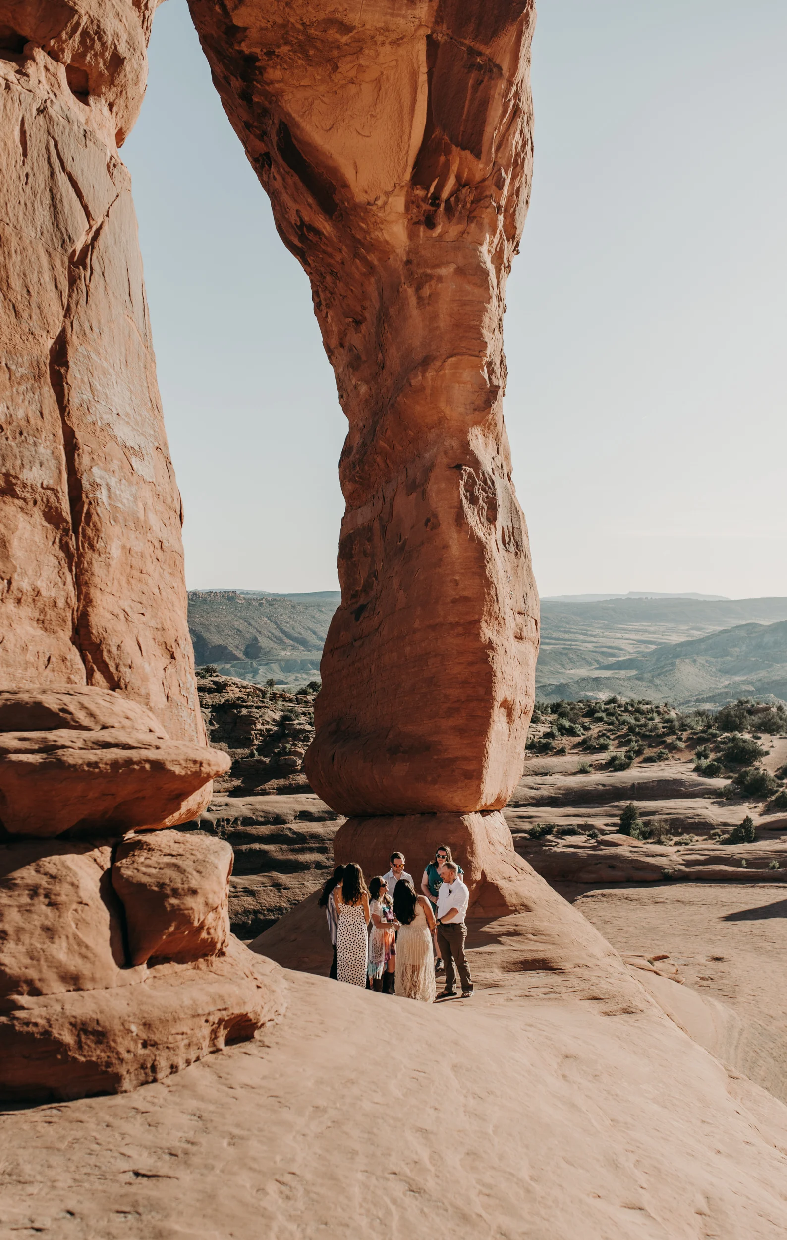  Delicate Arch in Utah elopement 