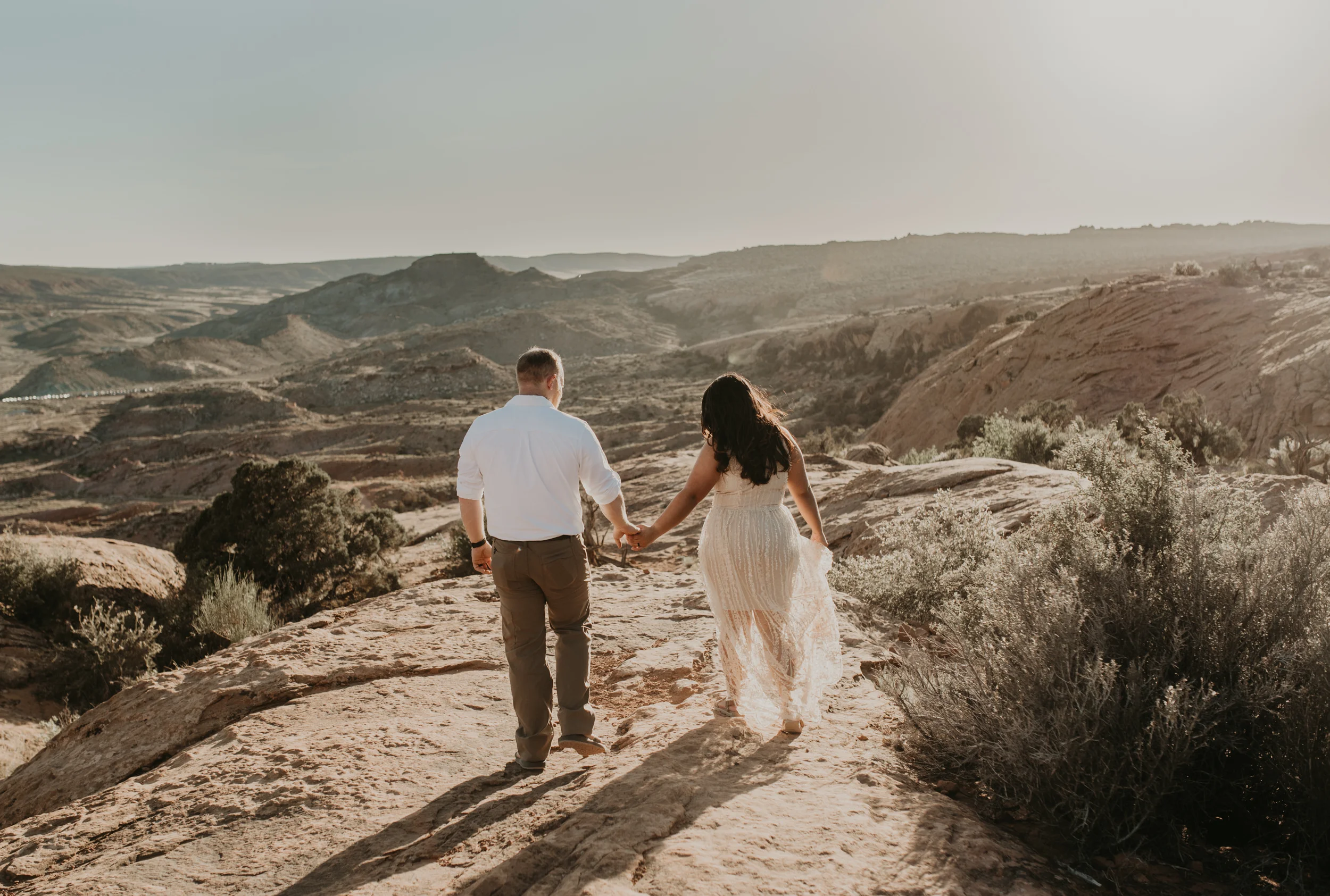 A DELICATE ARCH ELOPEMENT AT ARCHES NATIONAL PARK 