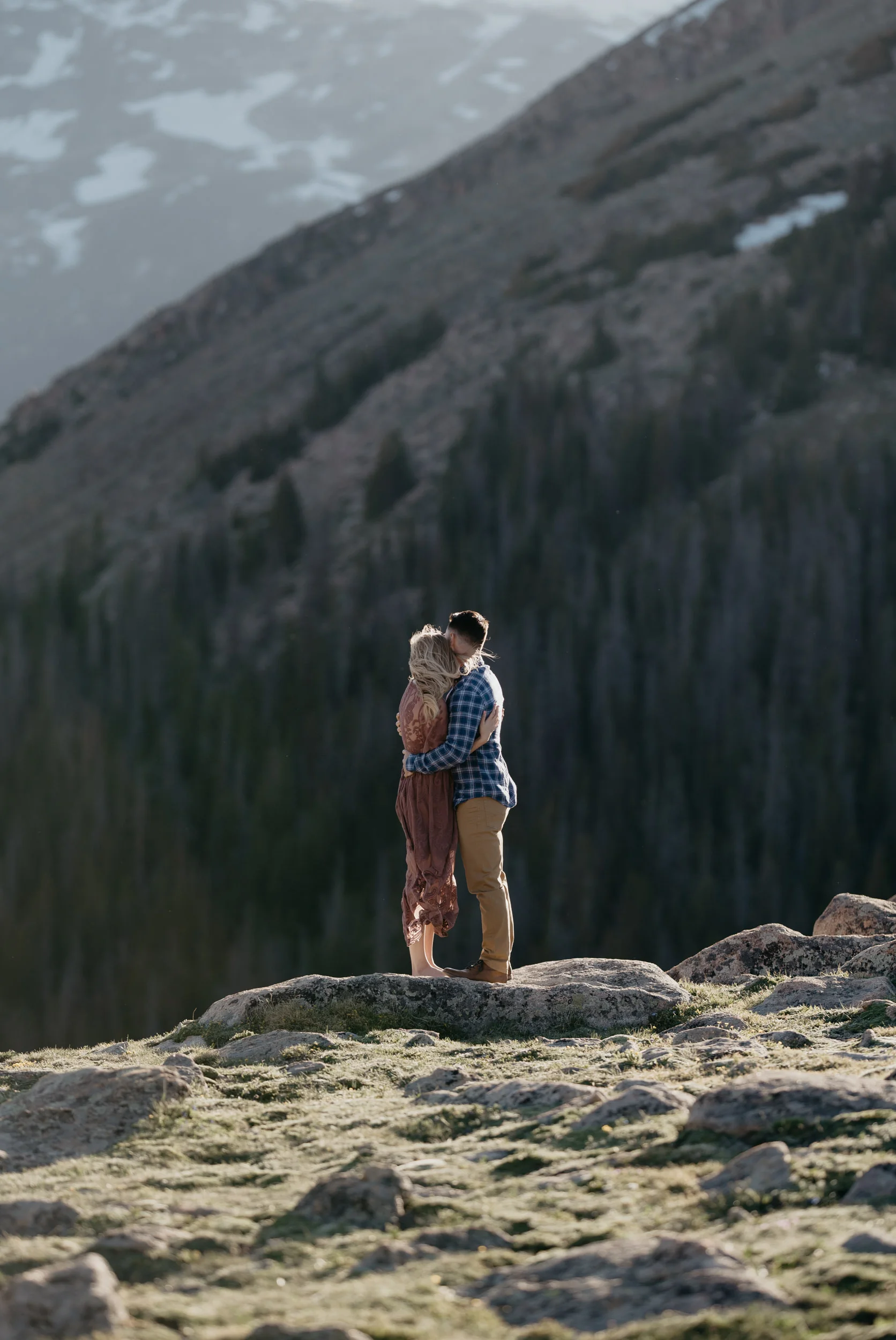  Trail Ridge Road elopement in Rocky Mountain National Park 
