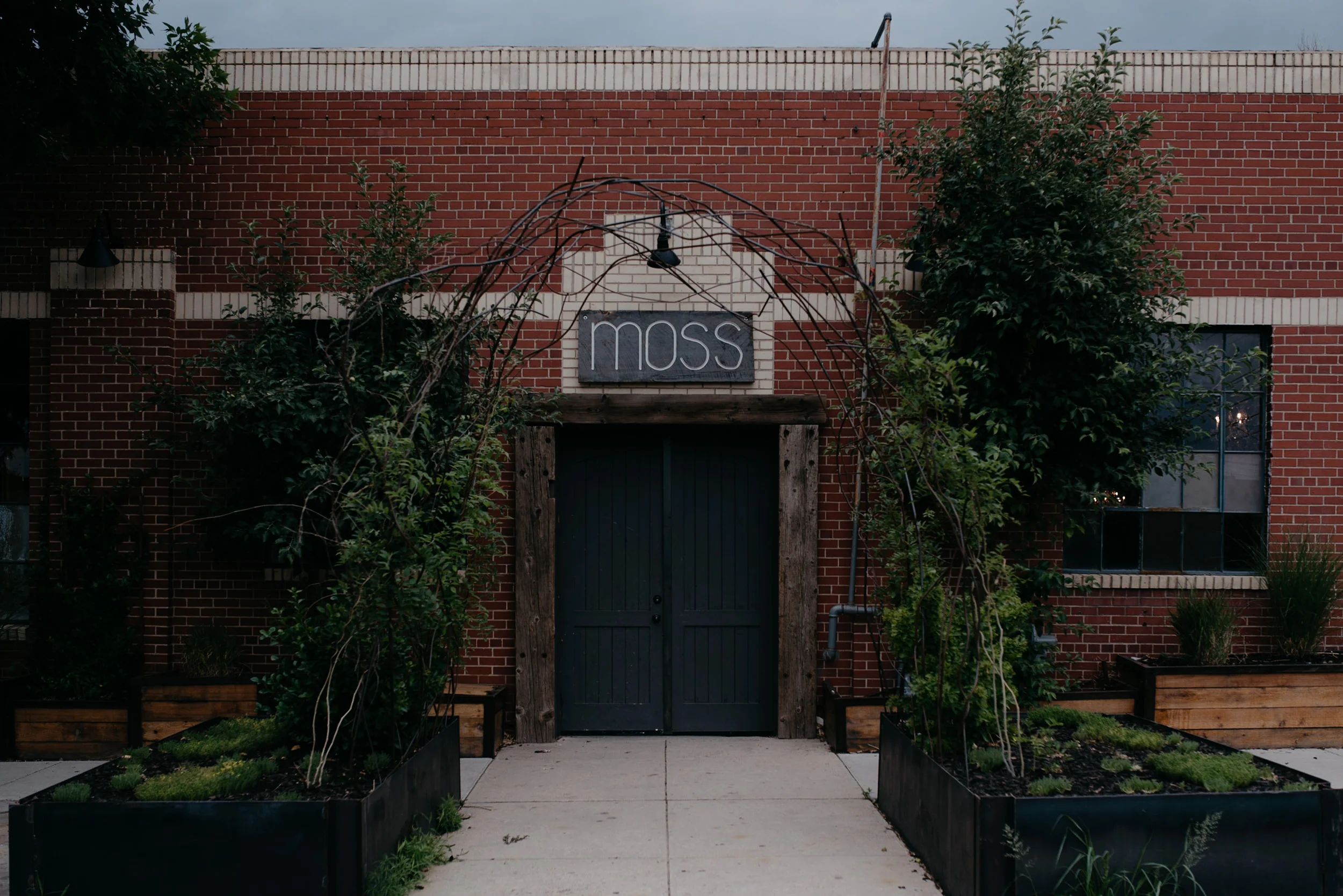  Moss Denver wedding in Colorado. Detail of Moss sign at venue. 