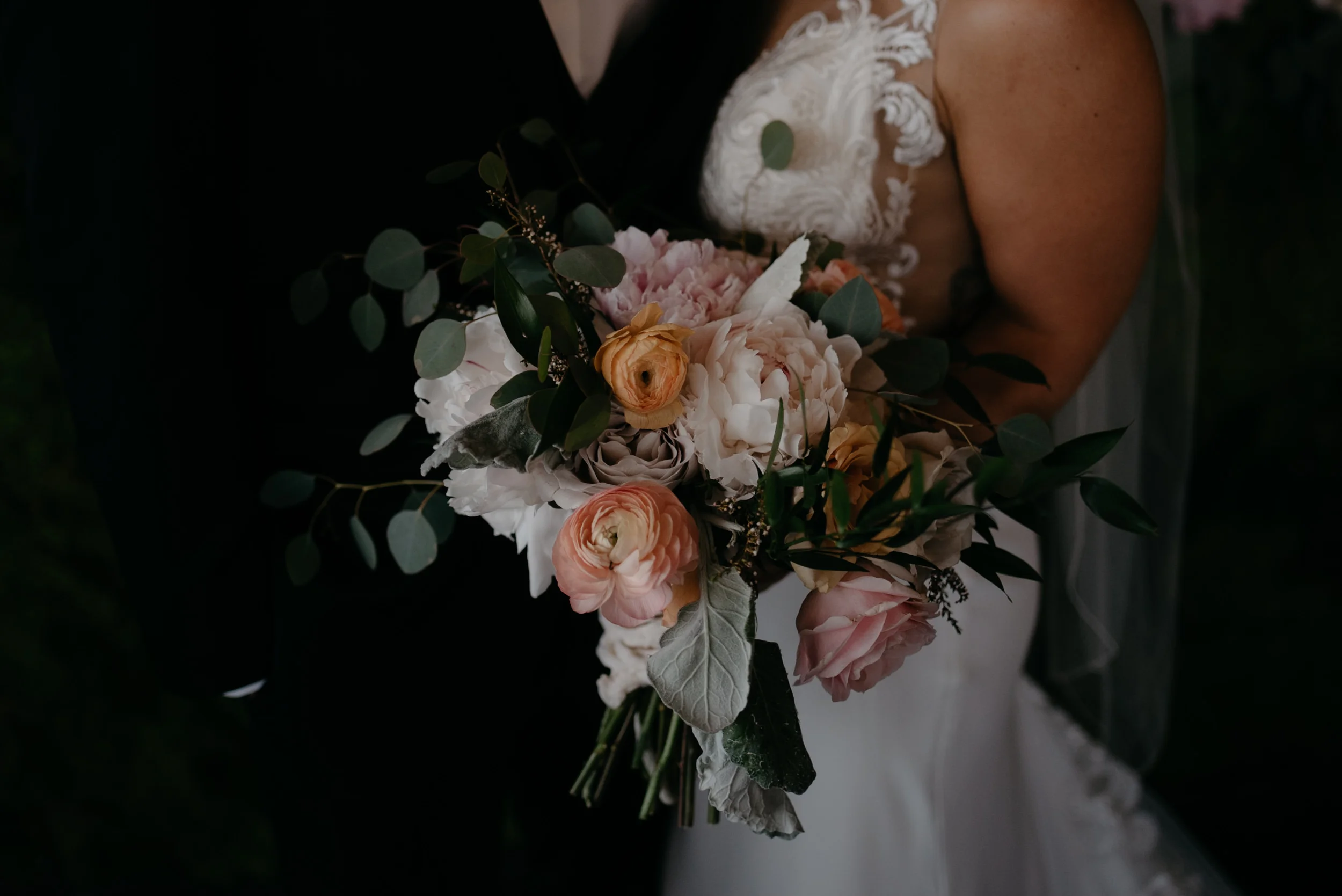  Bride's bouquet at Moss Denver wedding 
