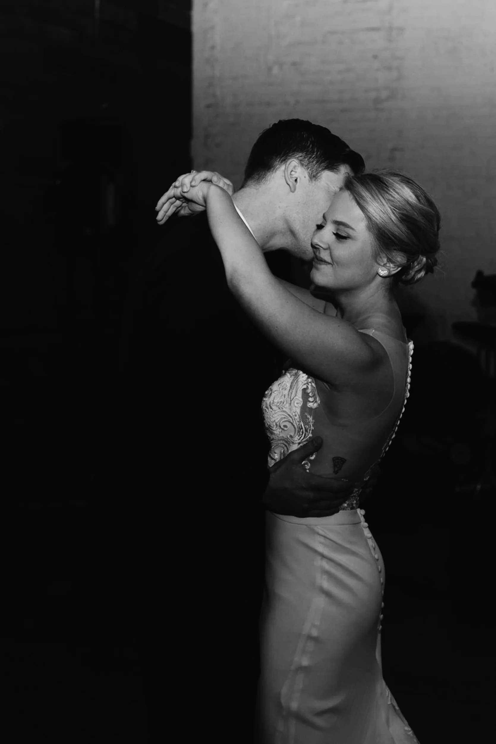  Moss Denver wedding photographer. Bride and groom first dance. 
