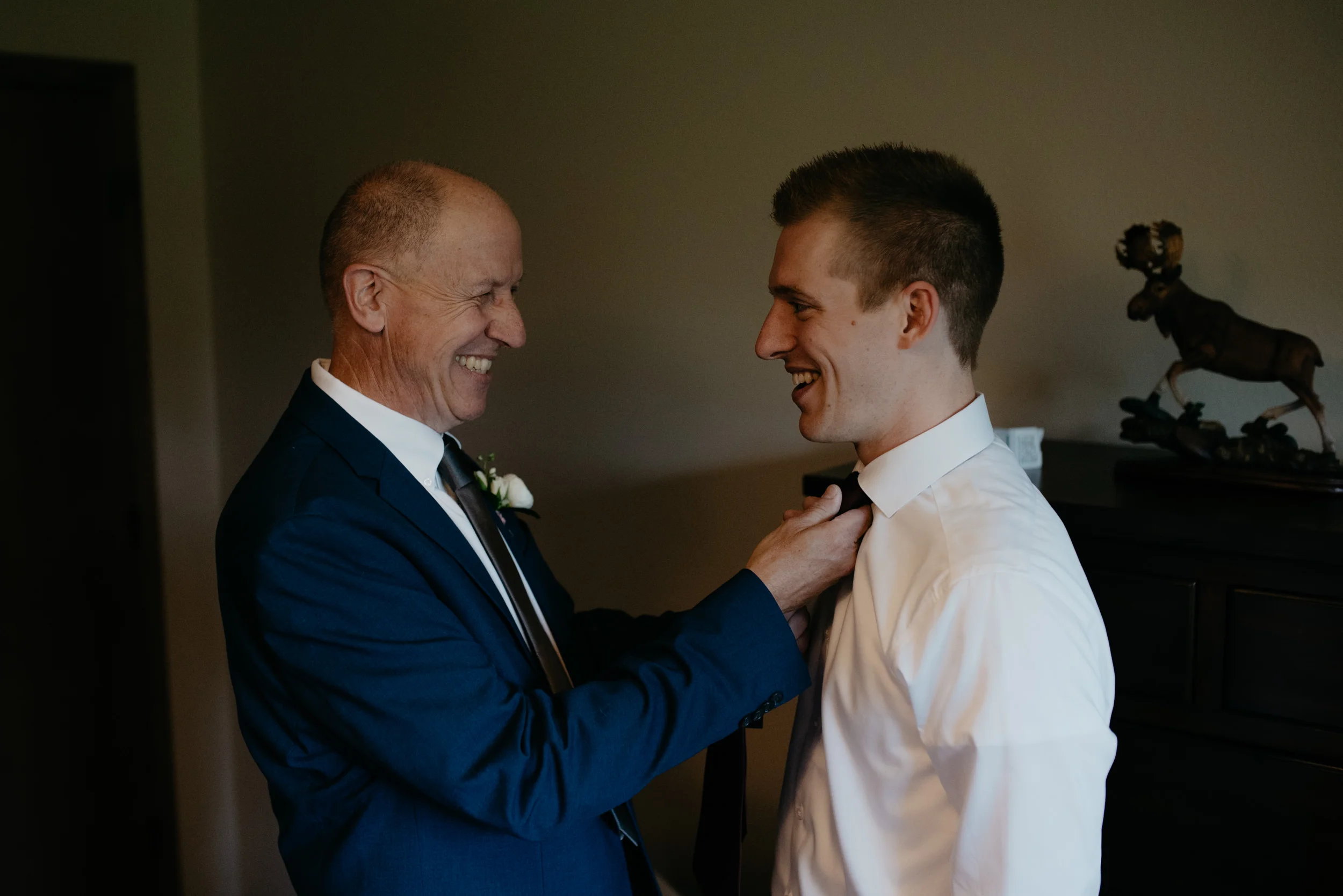  Getting ready photos RMNP elopement. Colorado wedding photographer 