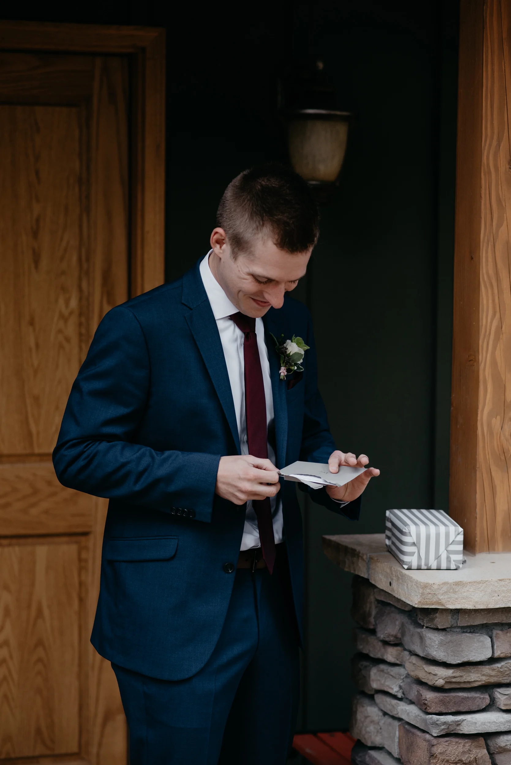  Rocky Mountain National Park elopement photos. Colorado wedding photographer. 