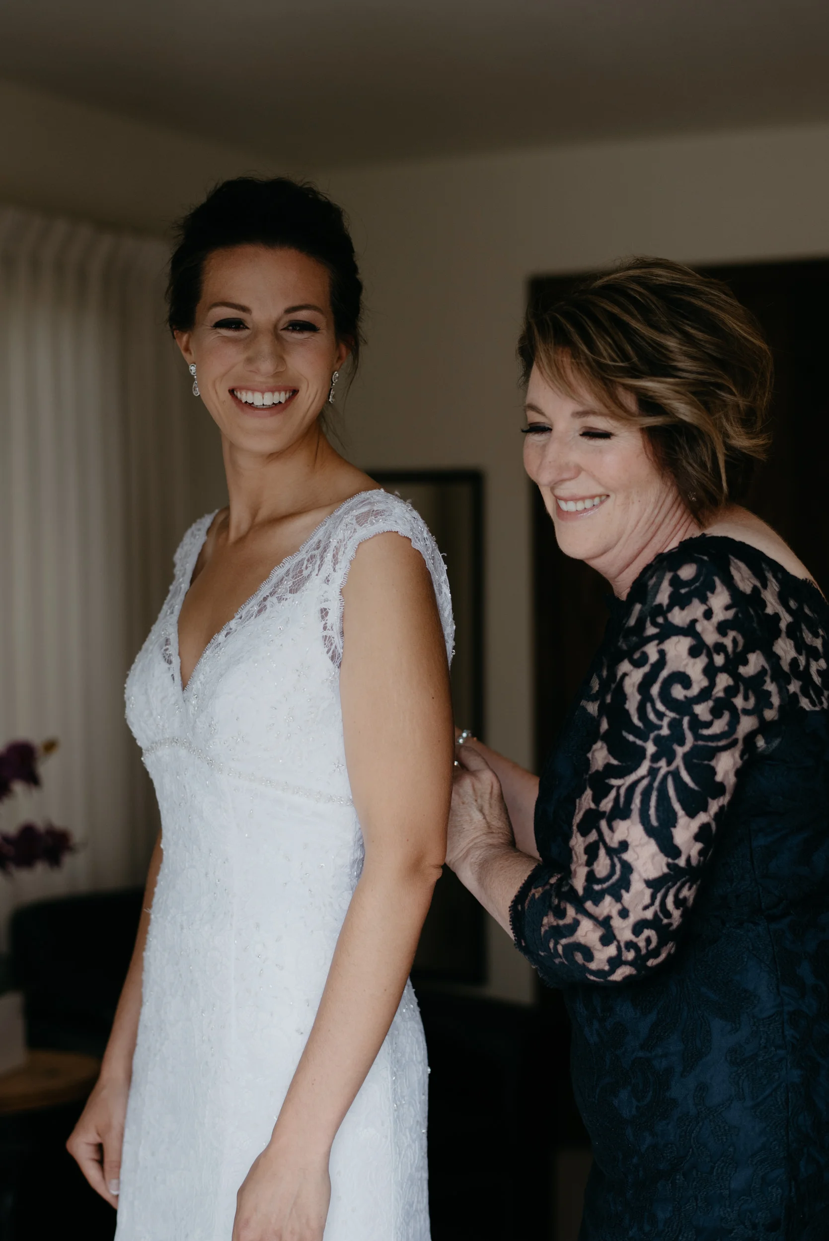  Bride and mom. 3M Curve, Rocky Mountain National Park elopement. 