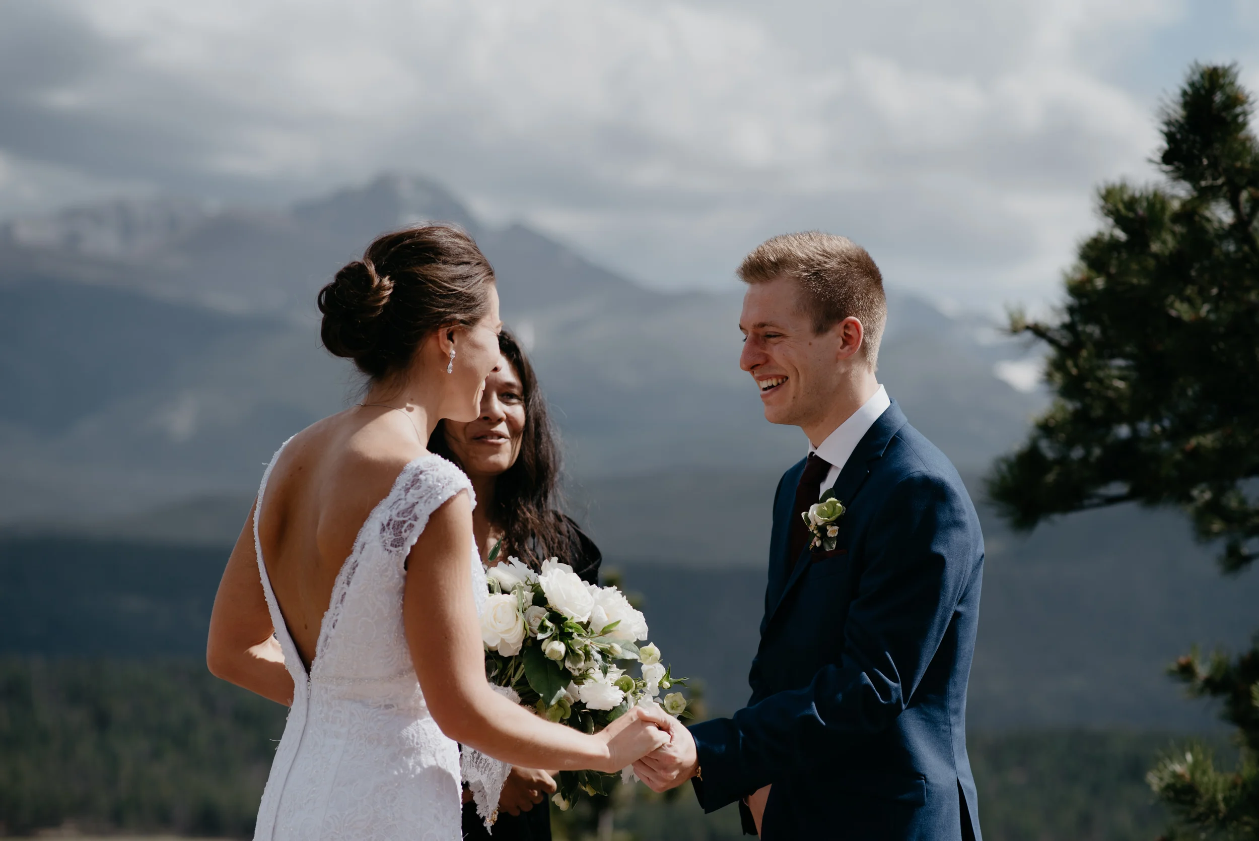  3M Curve, Rocky Mountain National Park elopement ceremony. Colorado wedding photographer. 