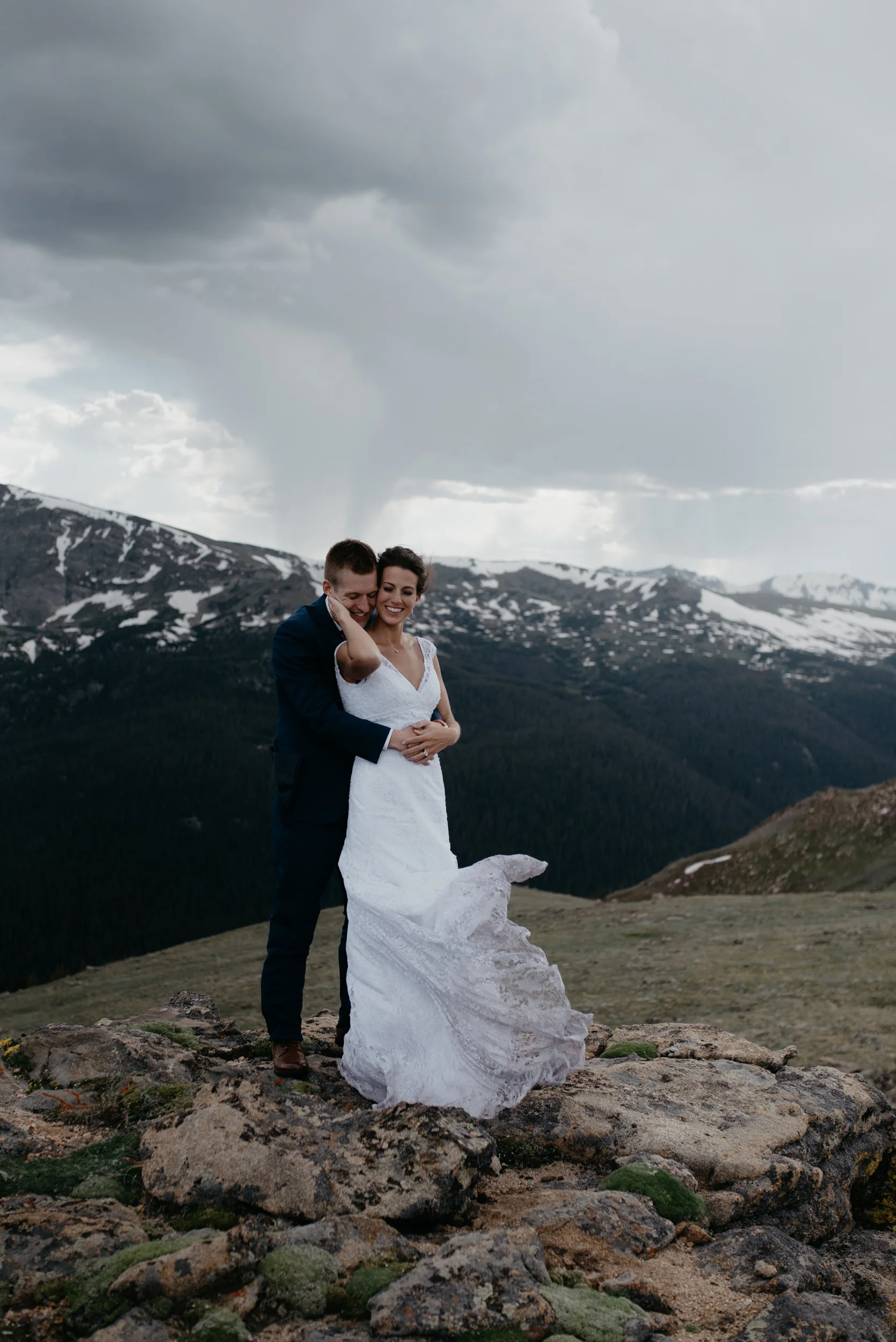  Colorado elopement photography. Trail Ridge Road elopement. Rocky Mountain National Park wedding photographer. 