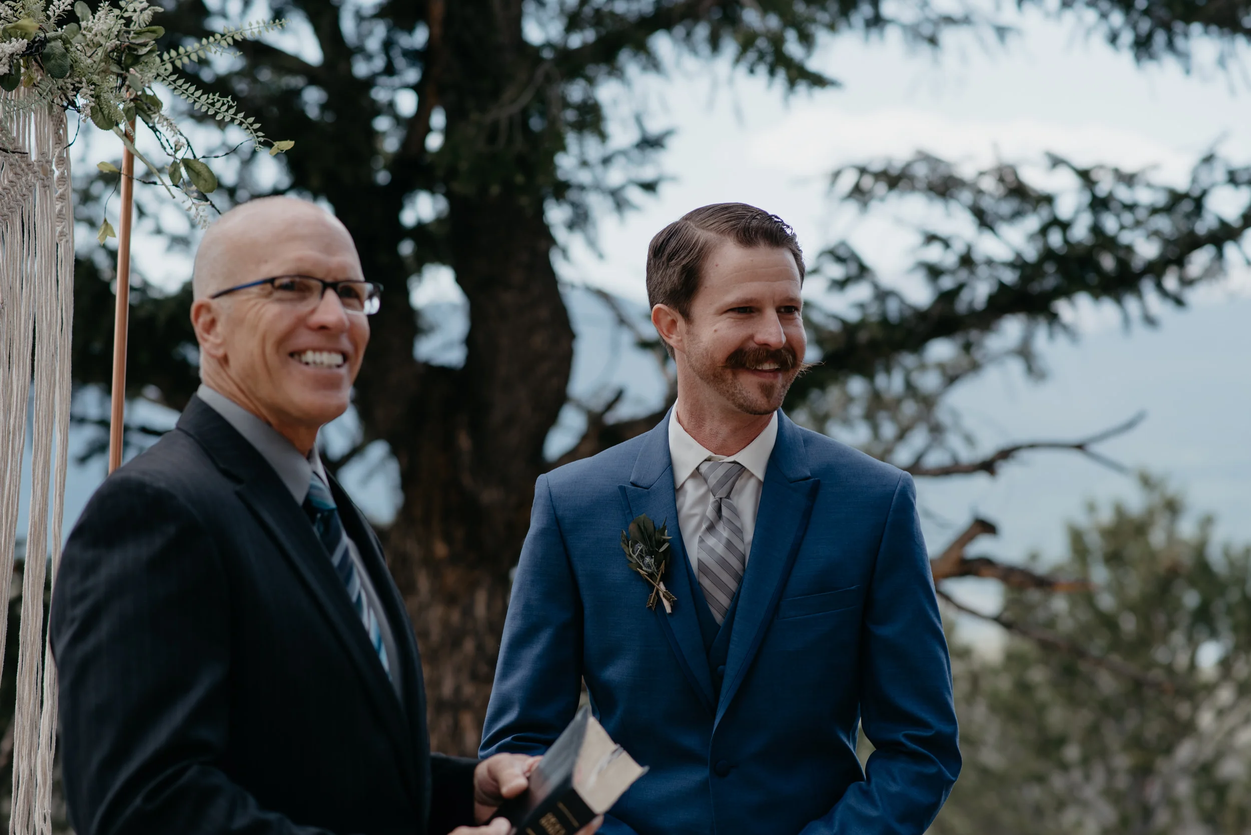  Sapphire Point elopement in Colorado. Colorado wedding and elopement photographer. 