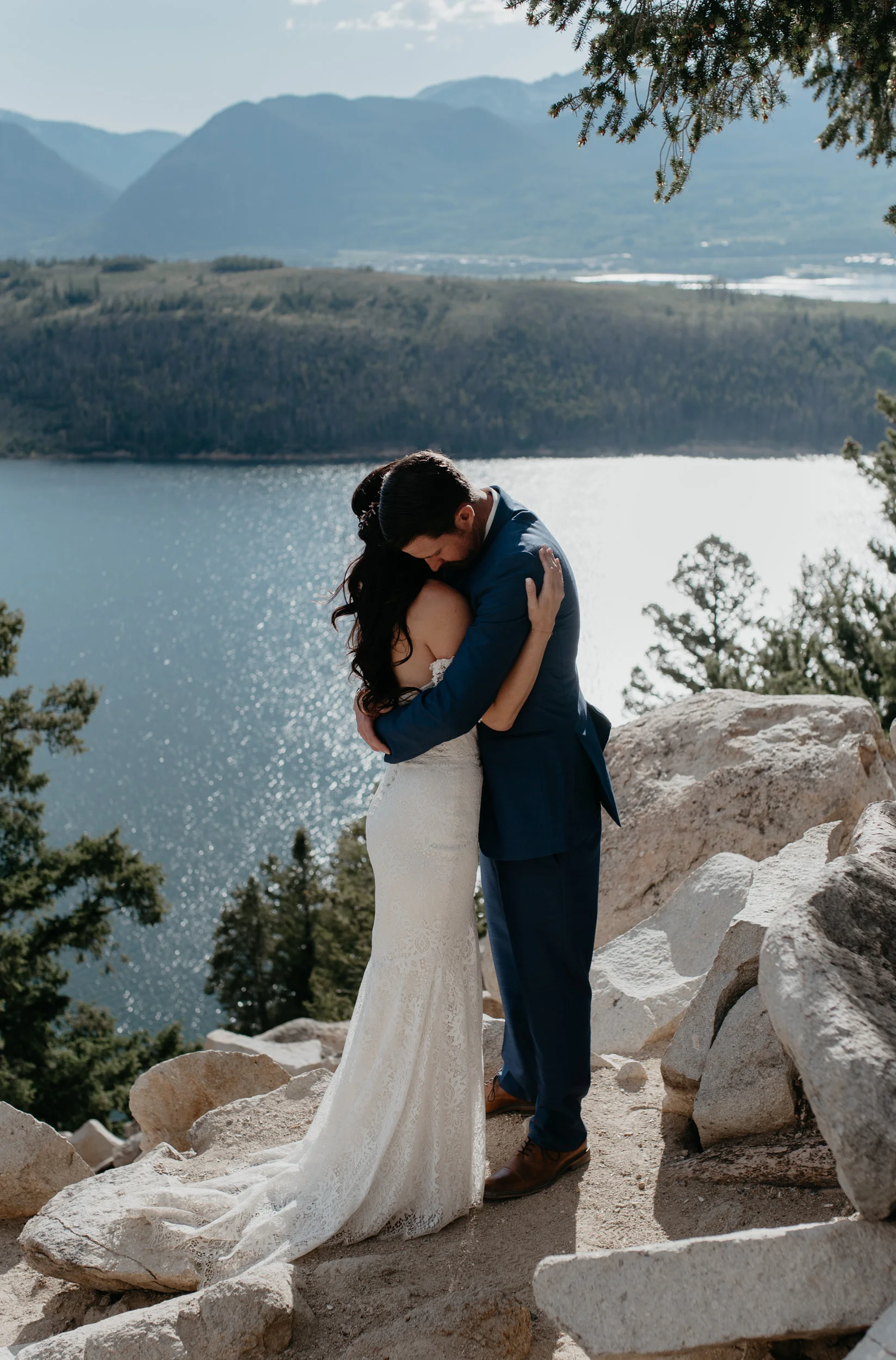  Colorado destination wedding photographer. 
