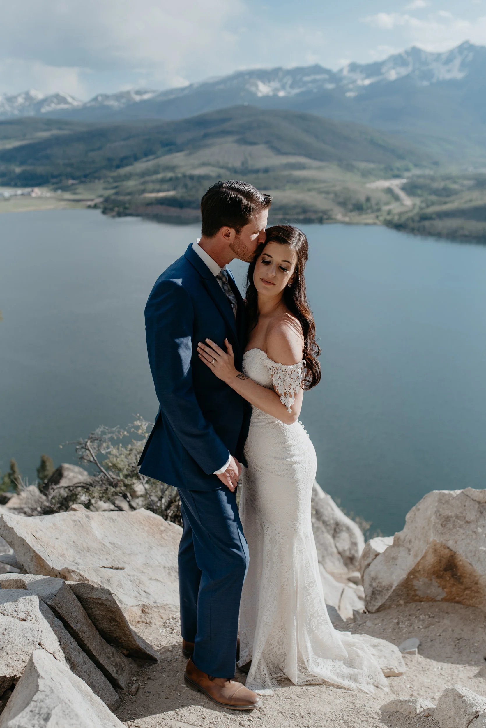  Colorado destination mountain elopement. Colorado wedding photographer. 
