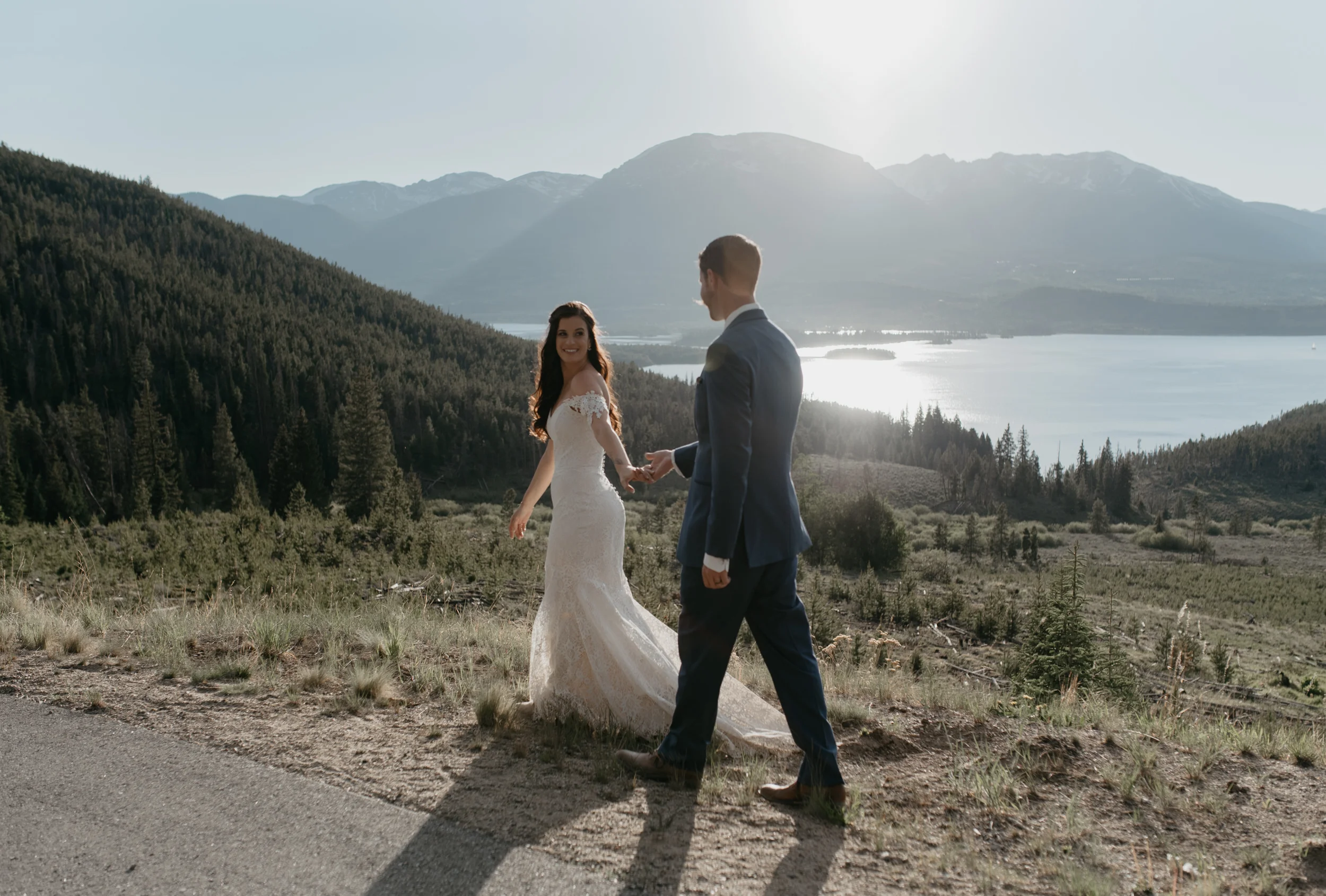  Sapphire Point elopement photos. Colorado elopement and wedding photographer. 