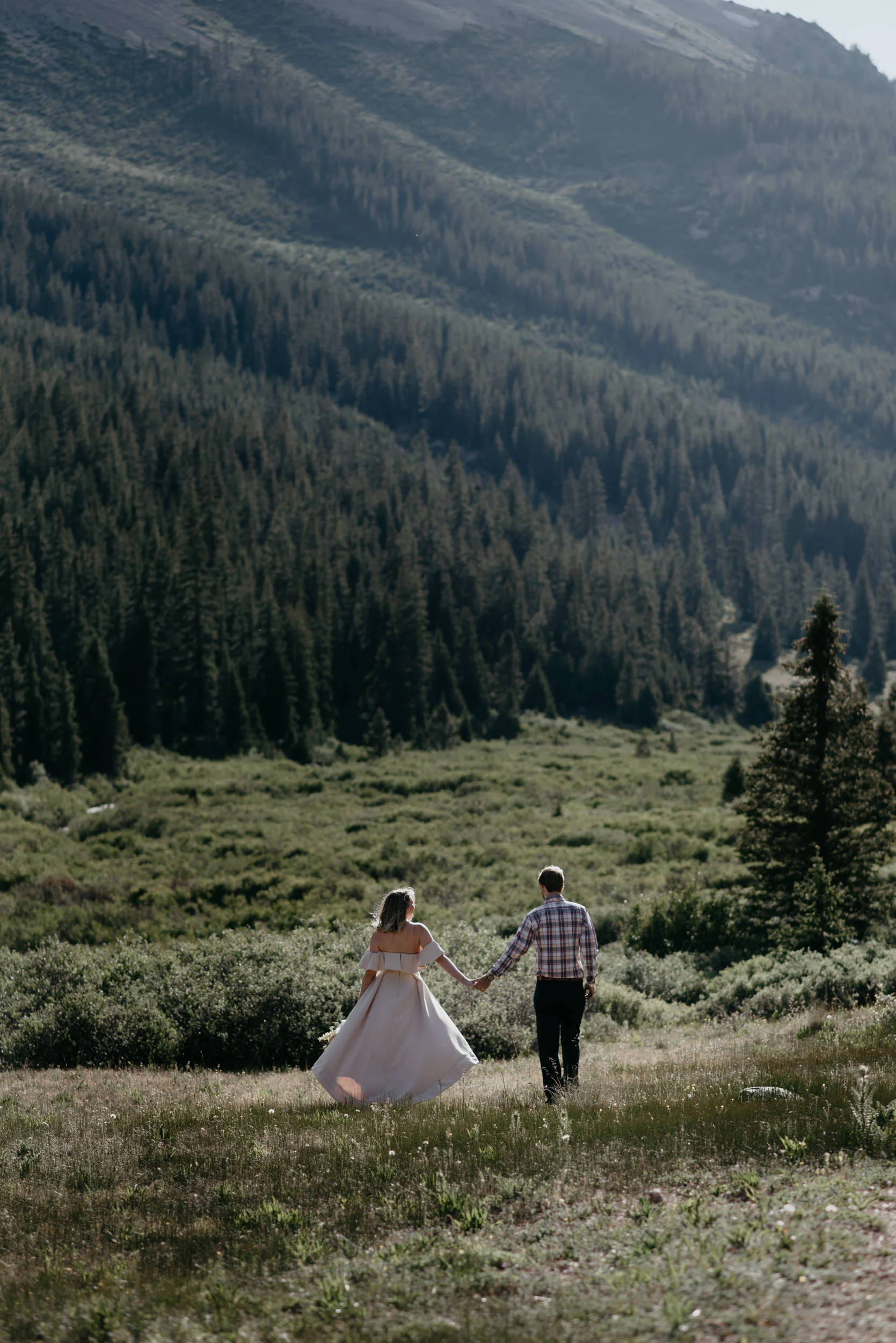  Aspen, Colorado elopement and wedding photographer 