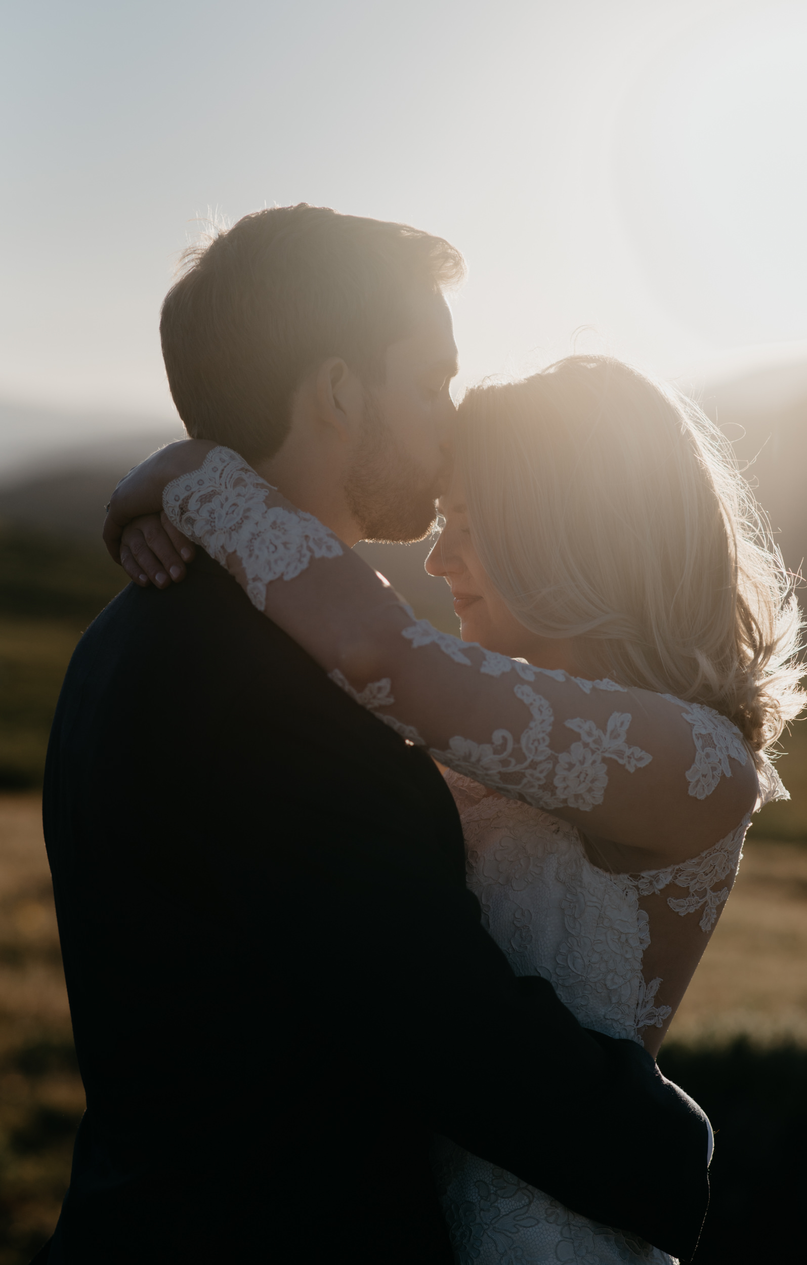  Denver, Colorado based wedding photographer. Aspen elopement photographer. 