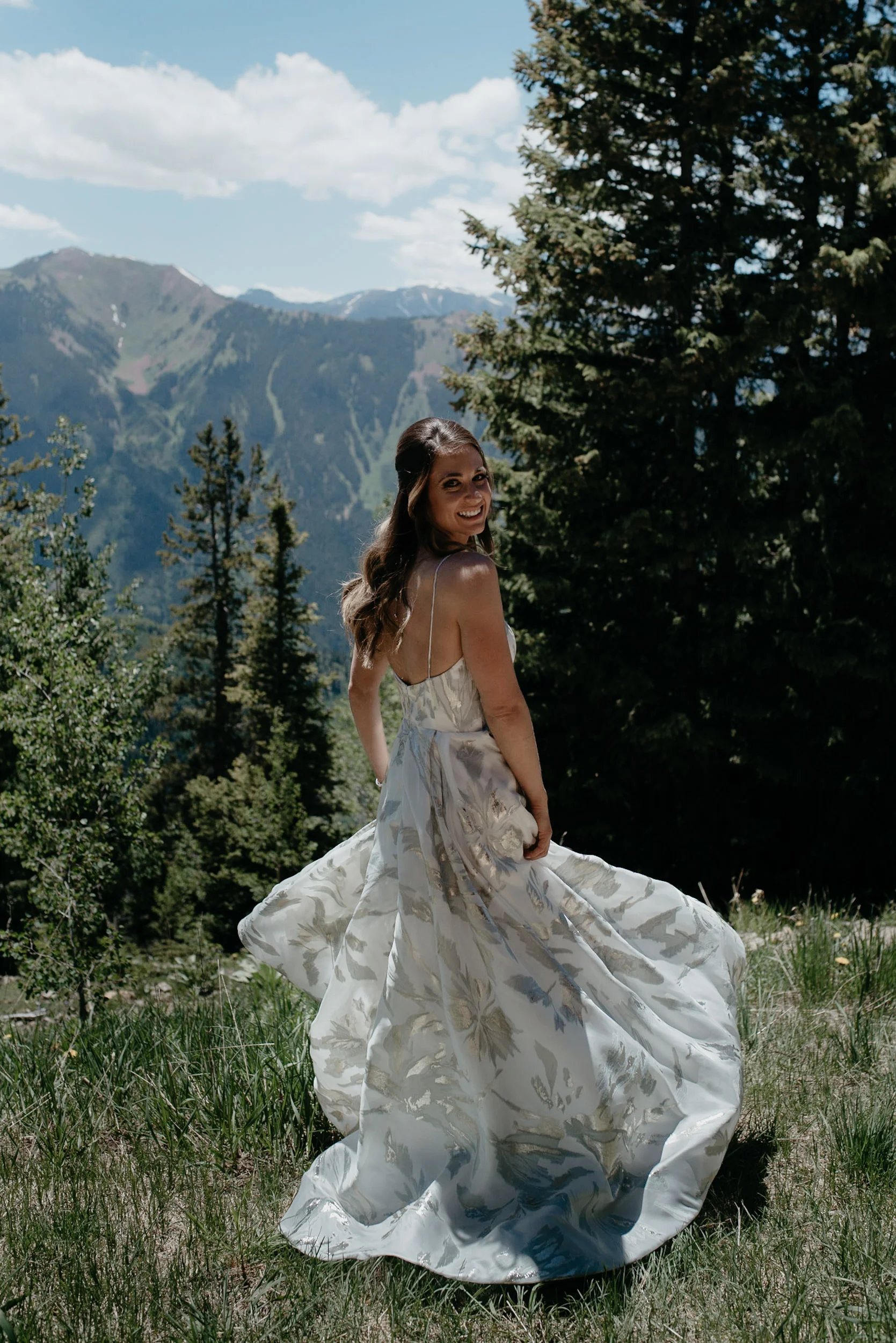 Photos of bride at Aspen wedding. The Little Nell wedding photographer. 