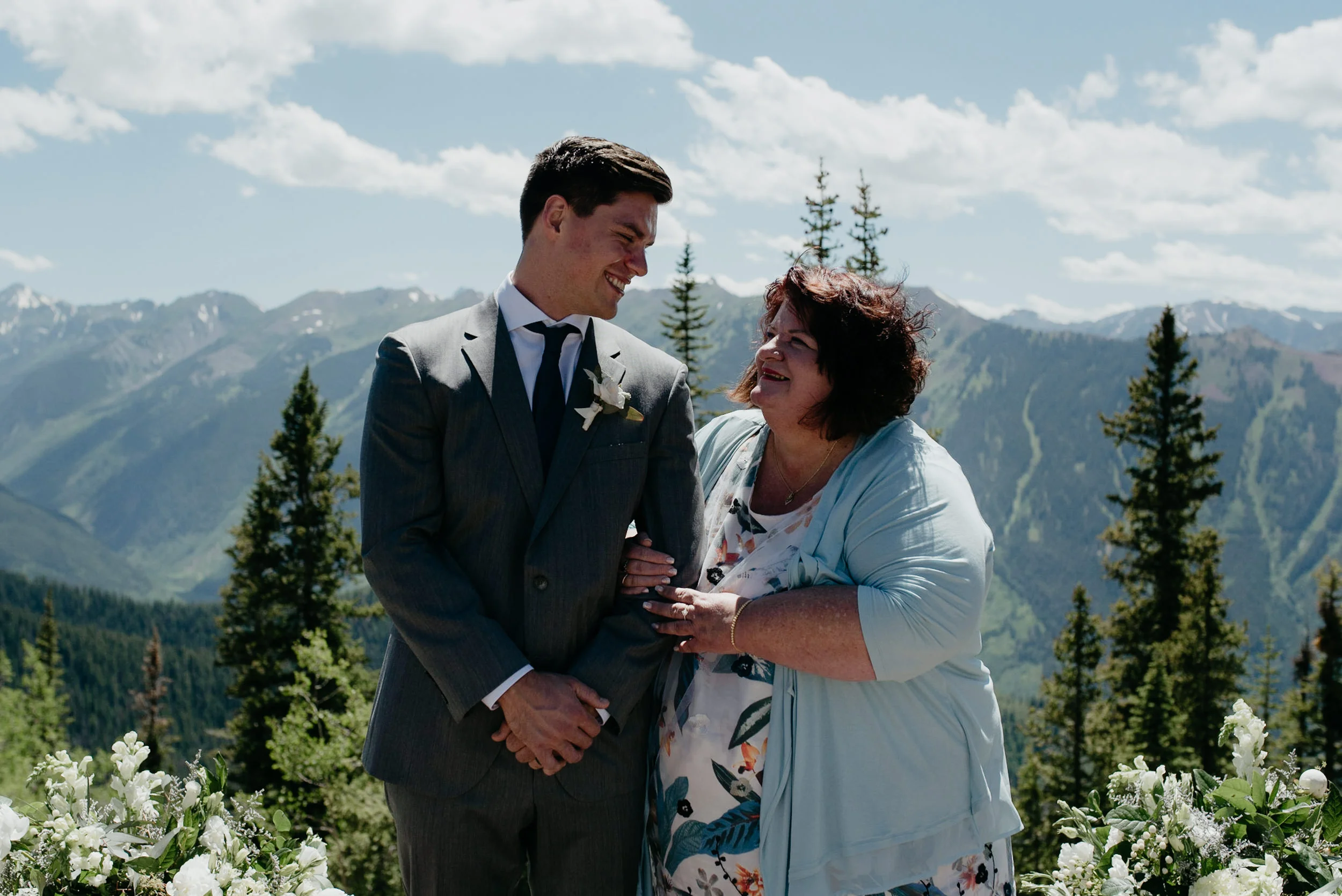  Family formals by Alyssa Reinhold at a wedding at The Little Nell. 