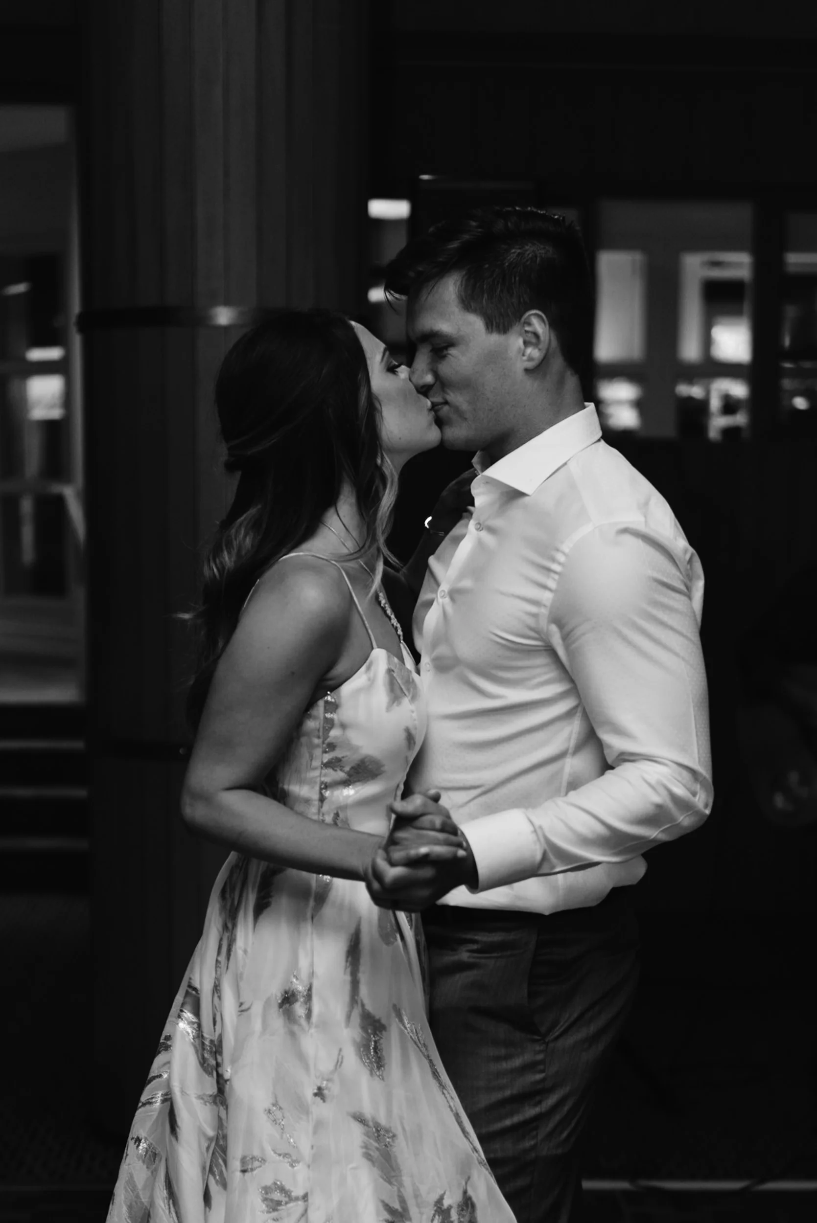  Bride and groom first dance. Aspen wedding and elopement photographer. 