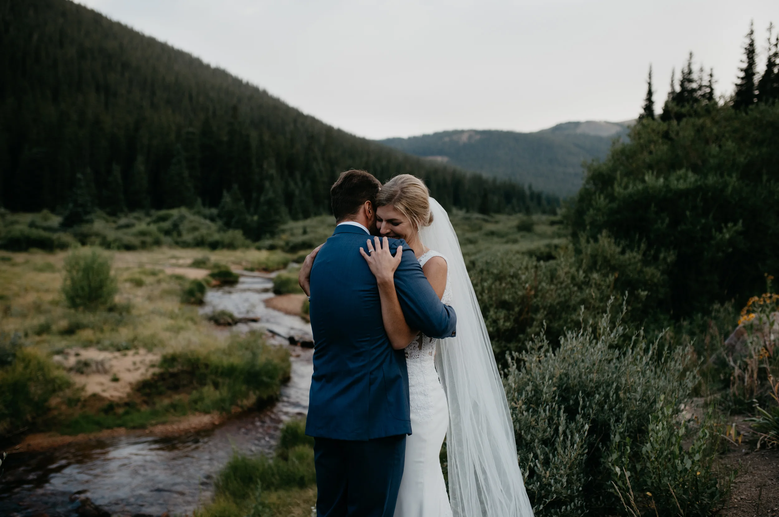  Colorado elopement photos at Guanella Pass. 