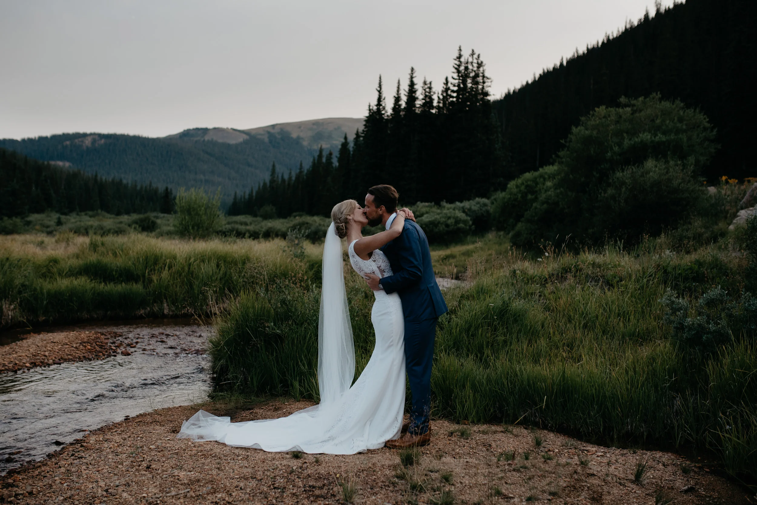  Intimate mountain wedding in Colorado at Guanella Pass. 