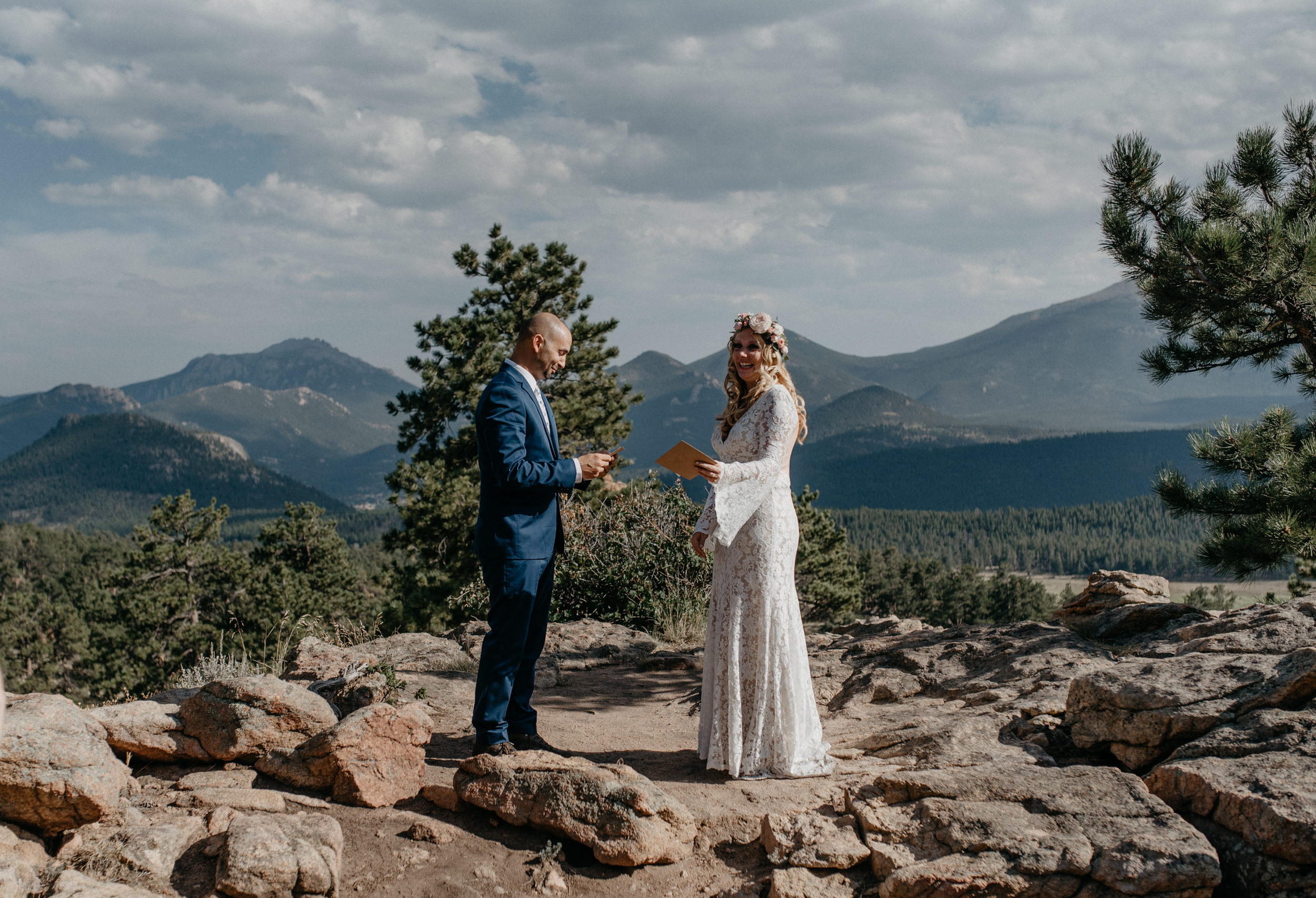  Adventure elopement at 3M curve in Rocky Mountain National Park. 