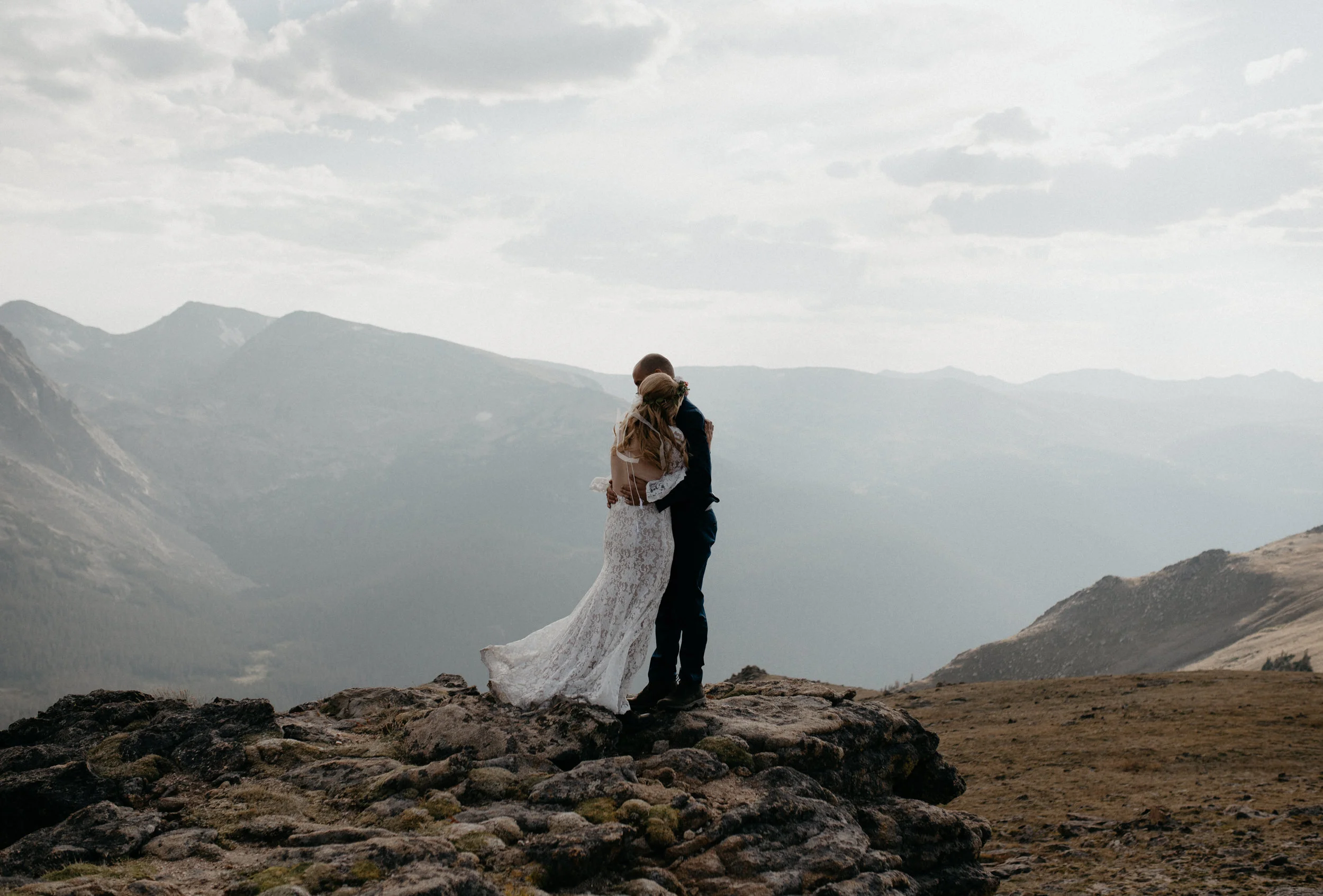  Rocky Mountain National Park intimate wedding. Denver wedding photographer. 