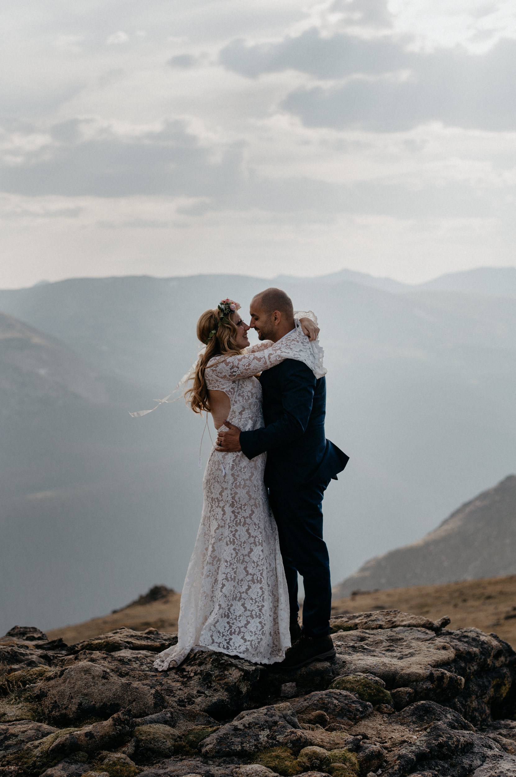  Colorado intimate wedding and elopement photography. 