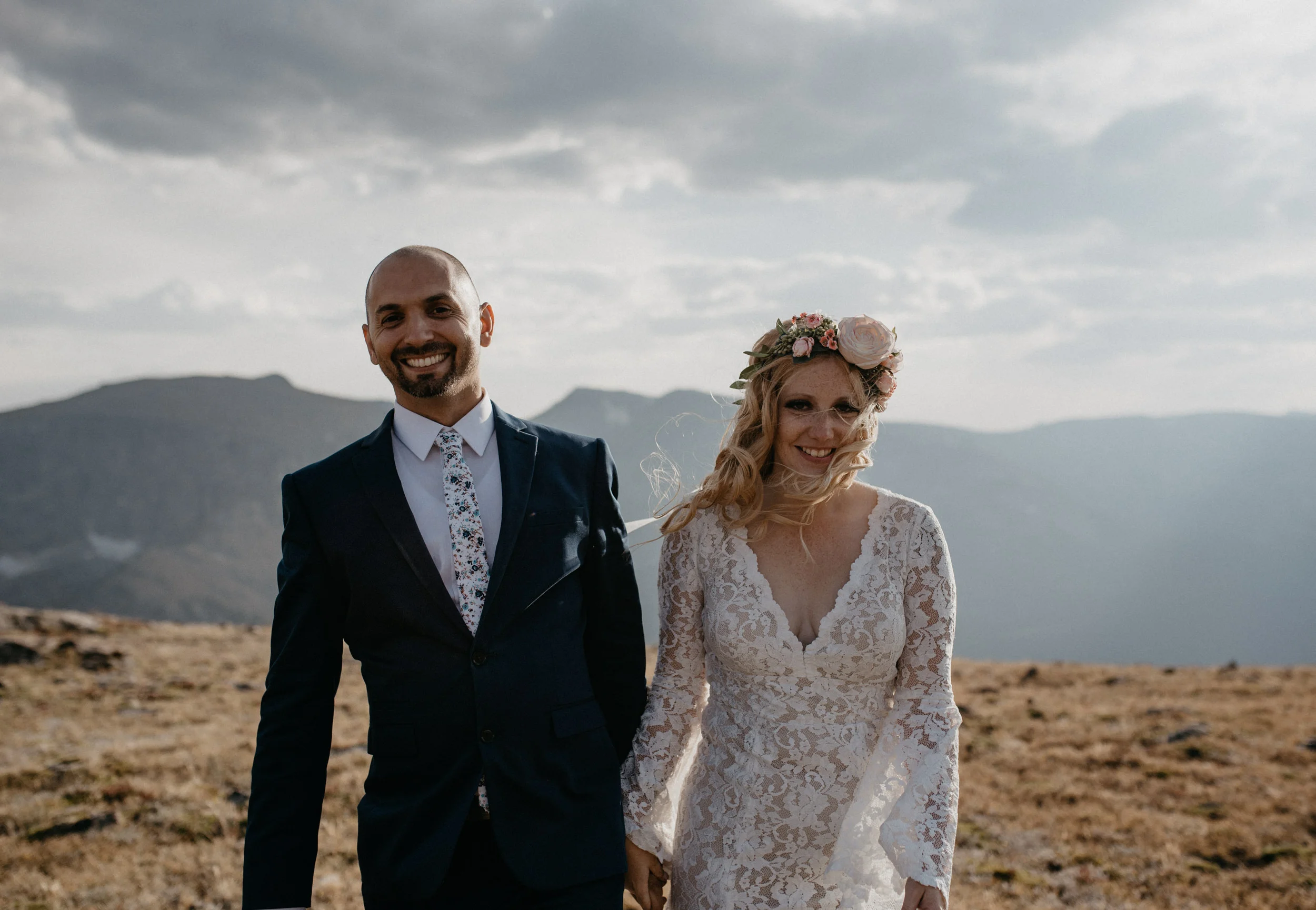  Mountain adventure elopement and wedding photographer. Colorado elopement in Rocky Mountain National Park. 