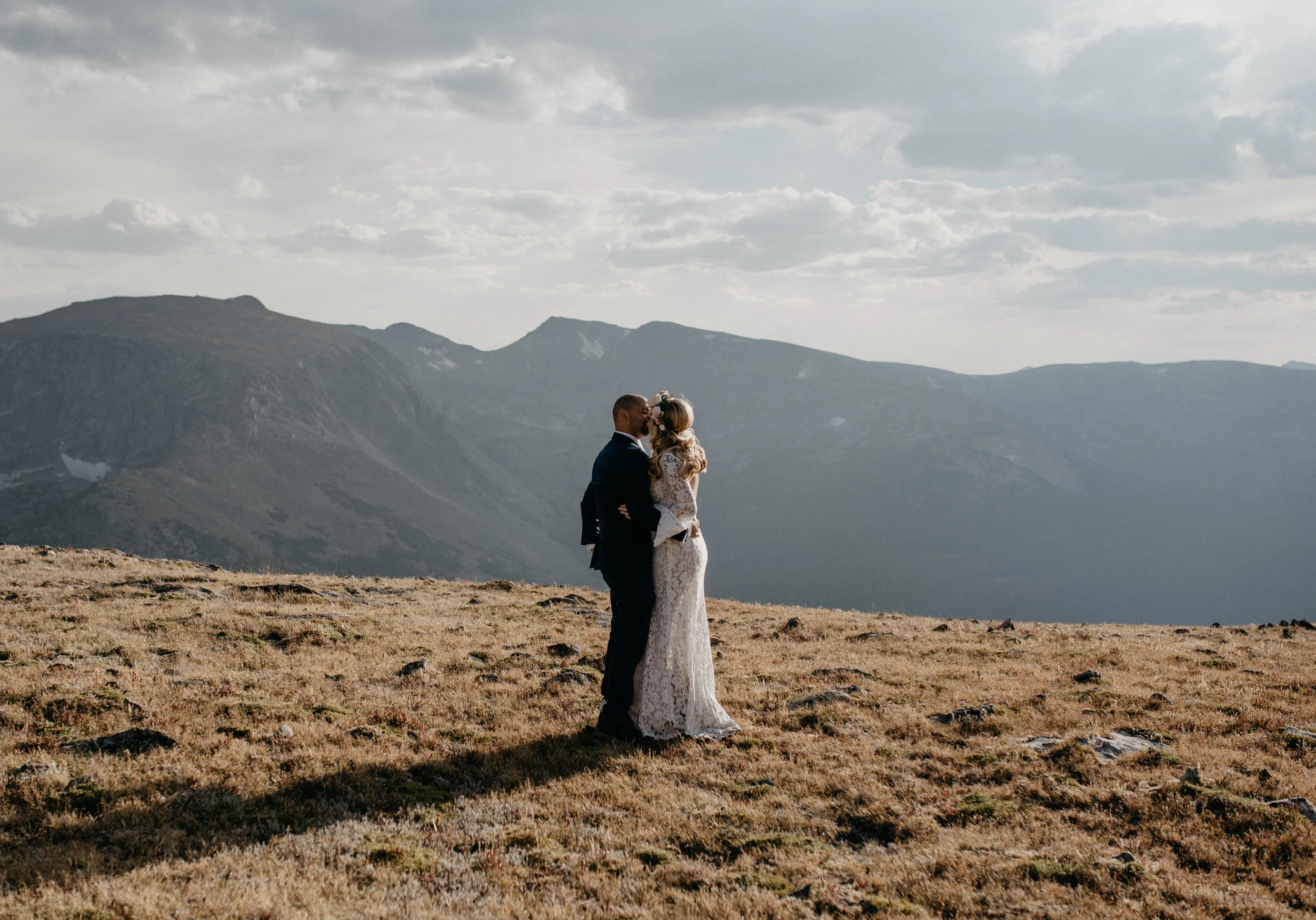  Colorado mountain elopement photographer. 