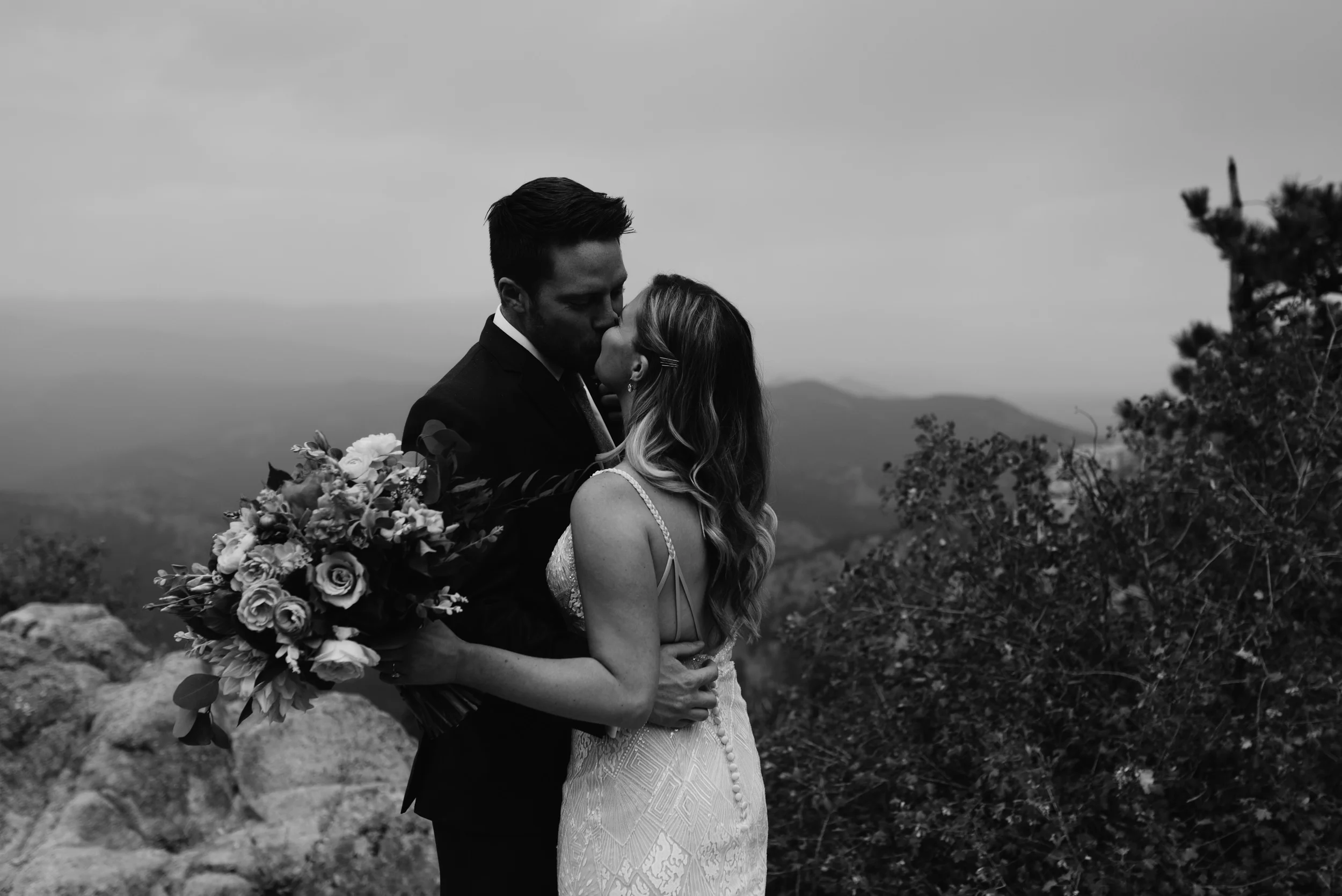  First look at Boulder, Colorado elopement. Boulder wedding photographer. 