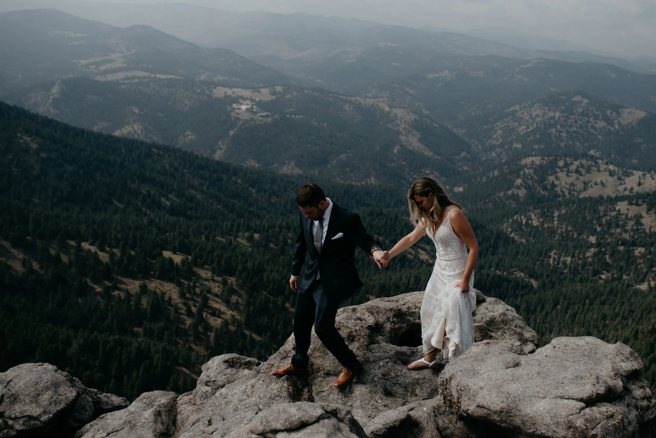  Colorado mountain elopement photos. Colorado based wedding and elopement photographer. 